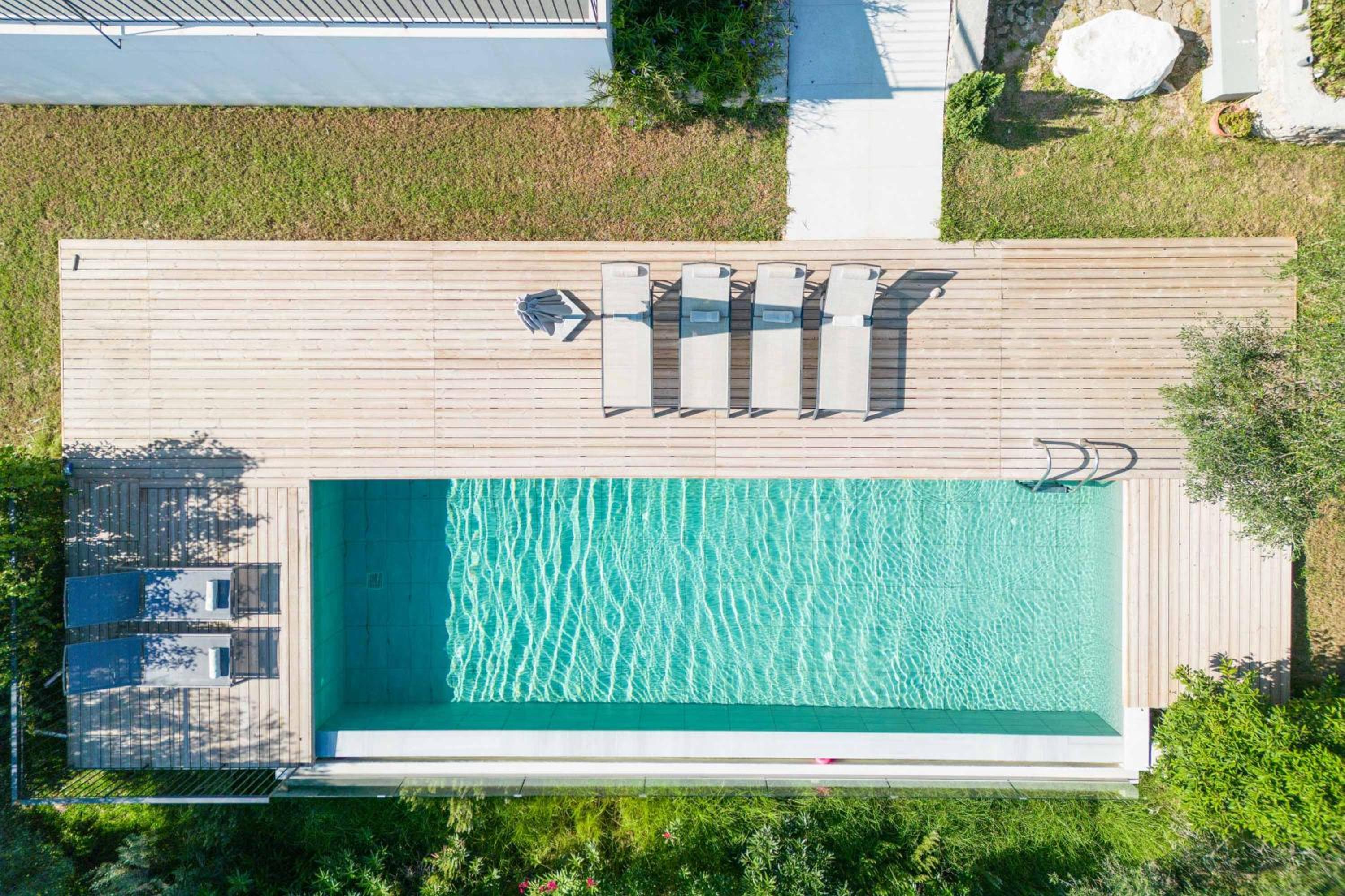 Villa Apanemia Mare