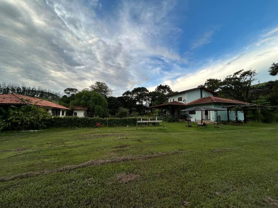 Sítio Paraíbuna - Fazenda Paraíbuna - Casa Campo