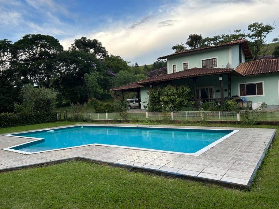 Sítio Paraíbuna - Fazenda Paraíbuna - Casa Campo