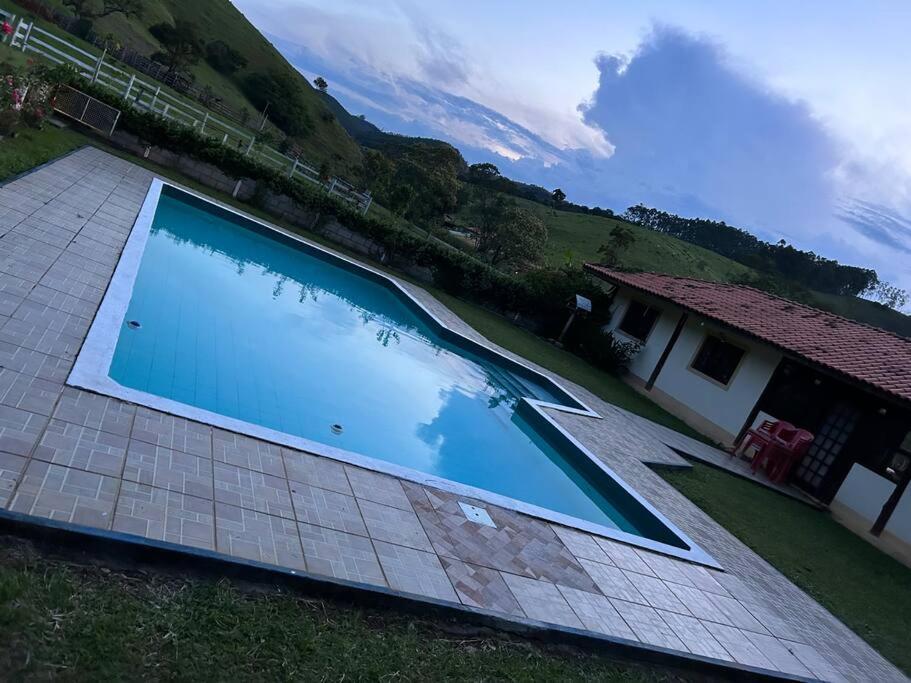 Sítio Paraíbuna - Fazenda Paraíbuna - Casa Campo