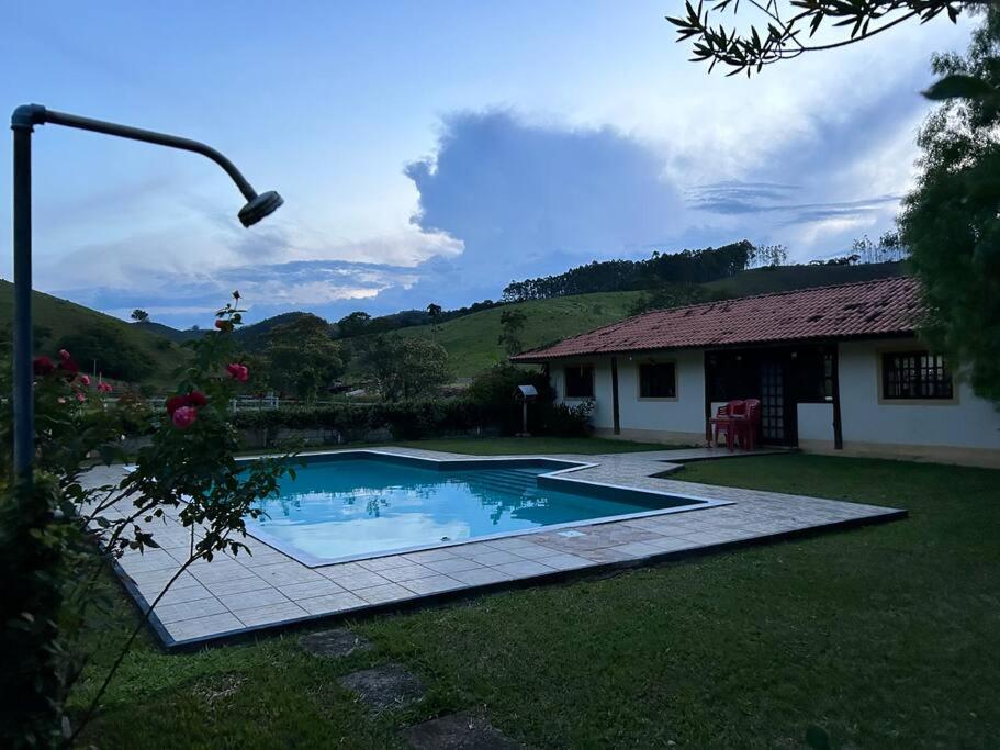 Sítio Paraíbuna - Fazenda Paraíbuna - Casa Campo