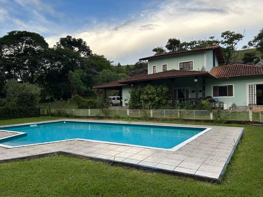 Sítio Paraíbuna - Fazenda Paraíbuna - Casa Campo