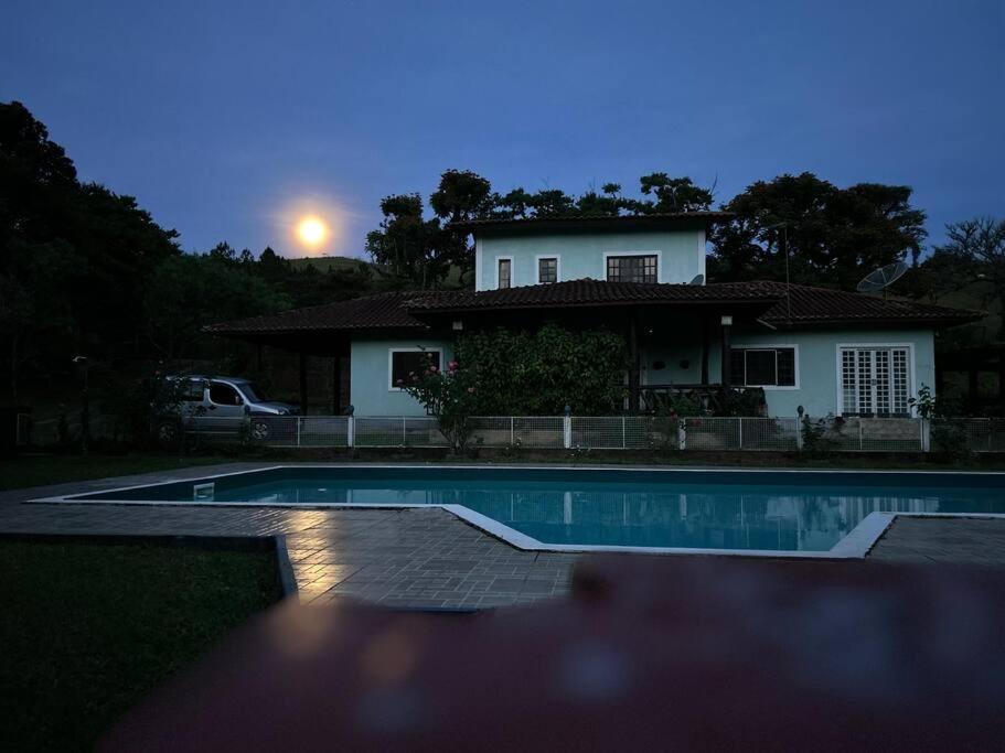 Sítio Paraíbuna - Fazenda Paraíbuna - Casa Campo
