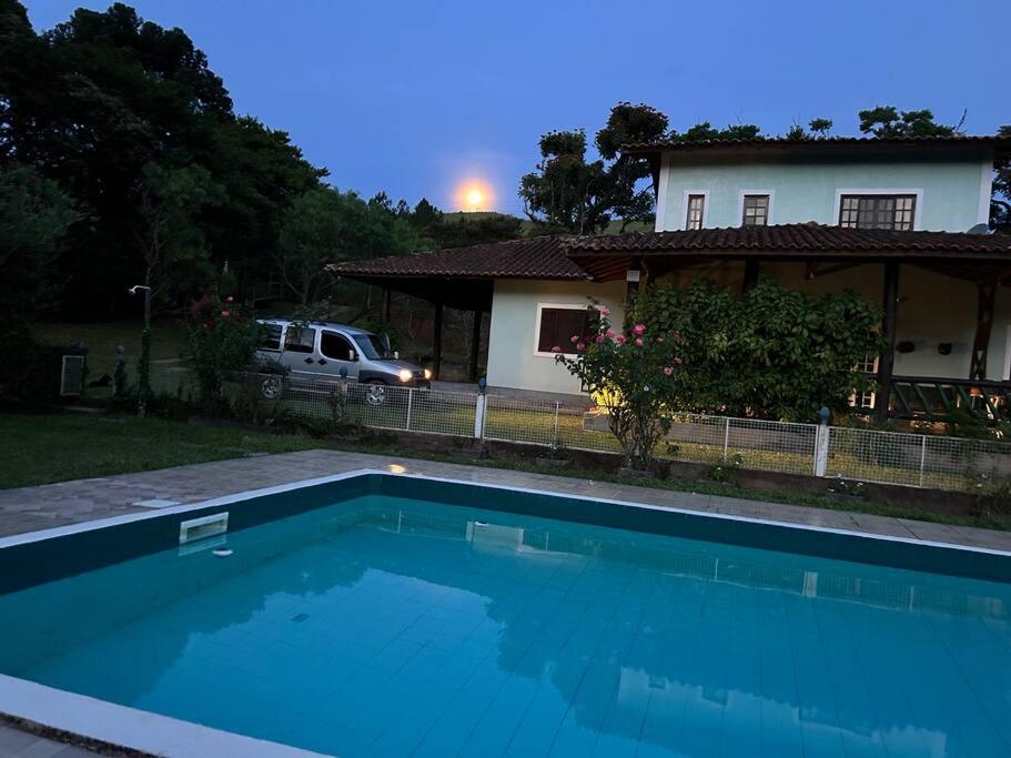 Sítio Paraíbuna - Fazenda Paraíbuna - Casa Campo