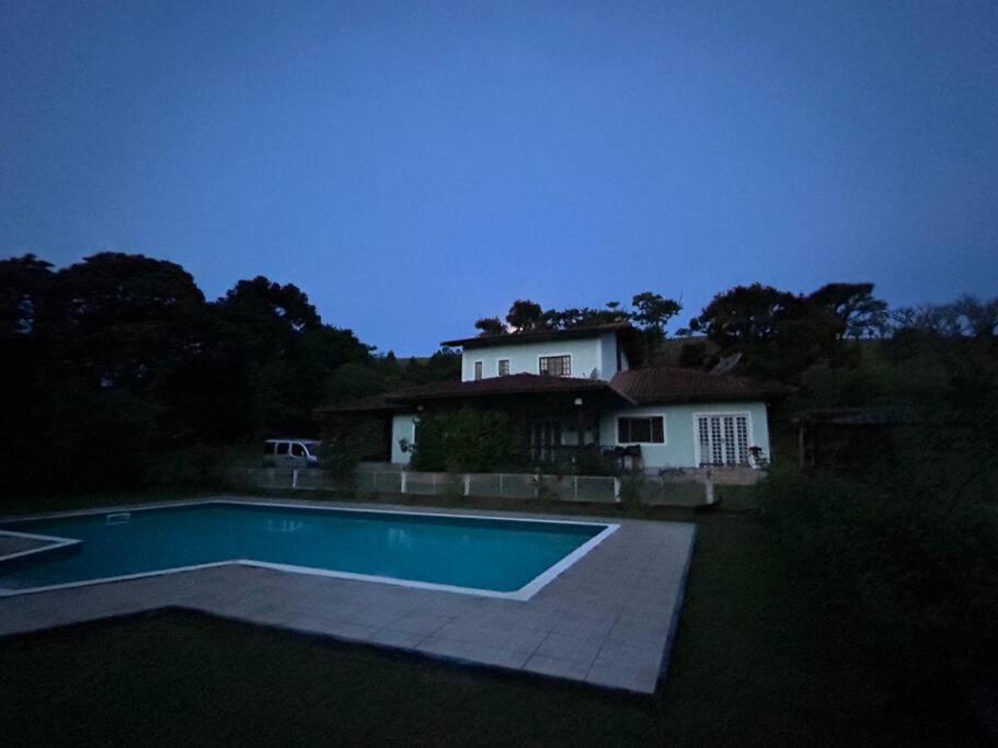 Sítio Paraíbuna - Fazenda Paraíbuna - Casa Campo