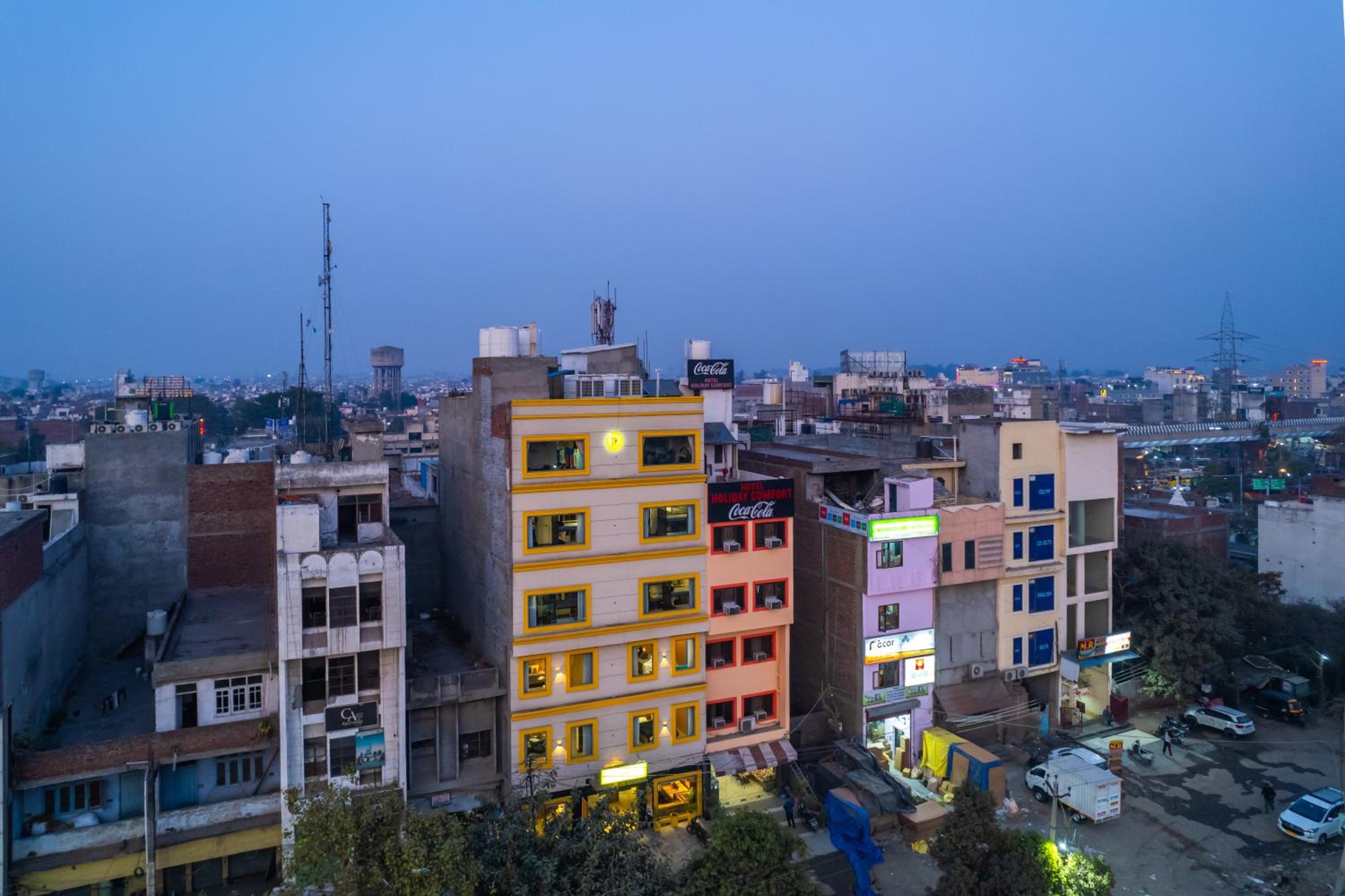 The Hosteller Amritsar, Near Golden Temple