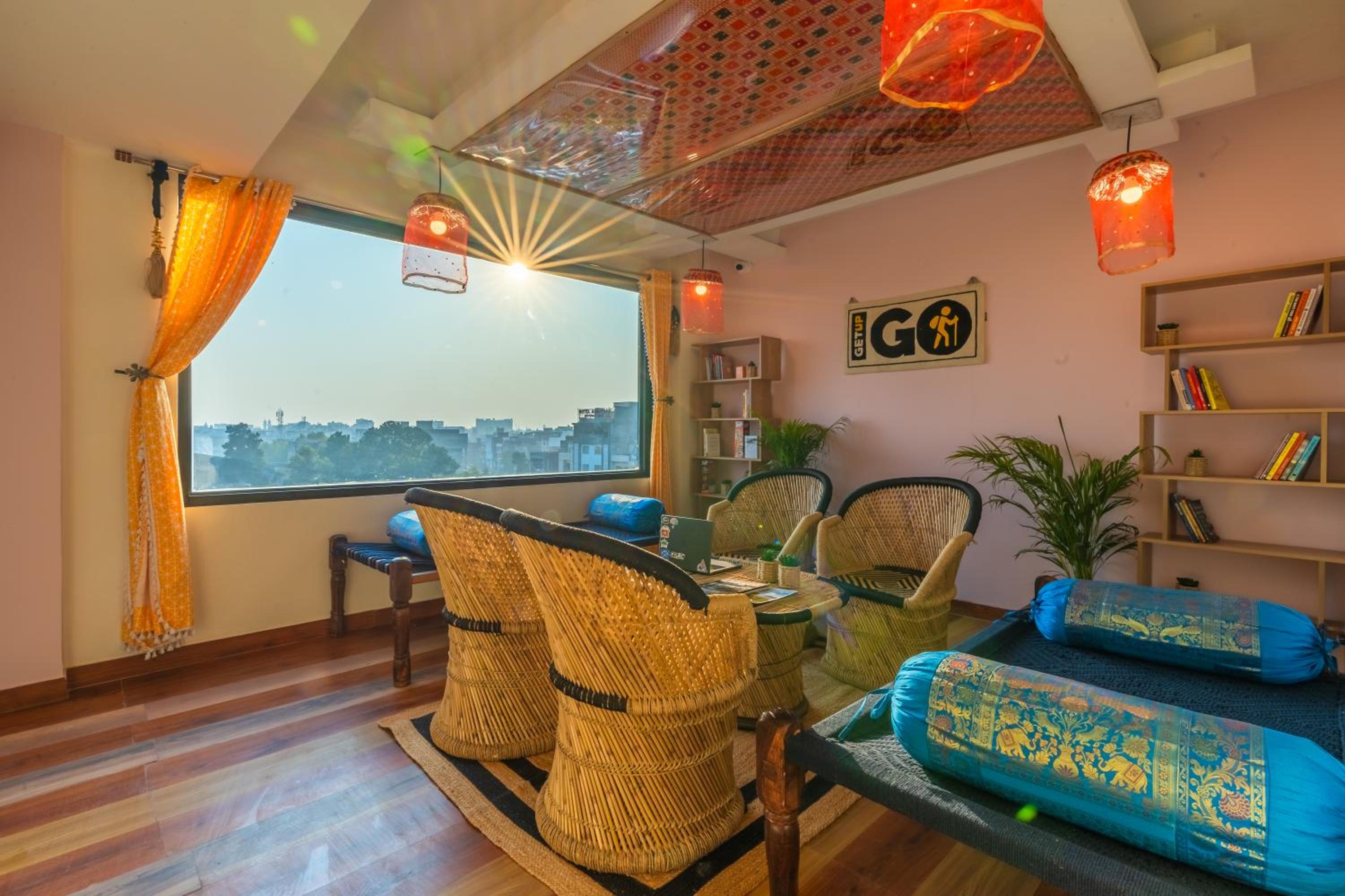lounge