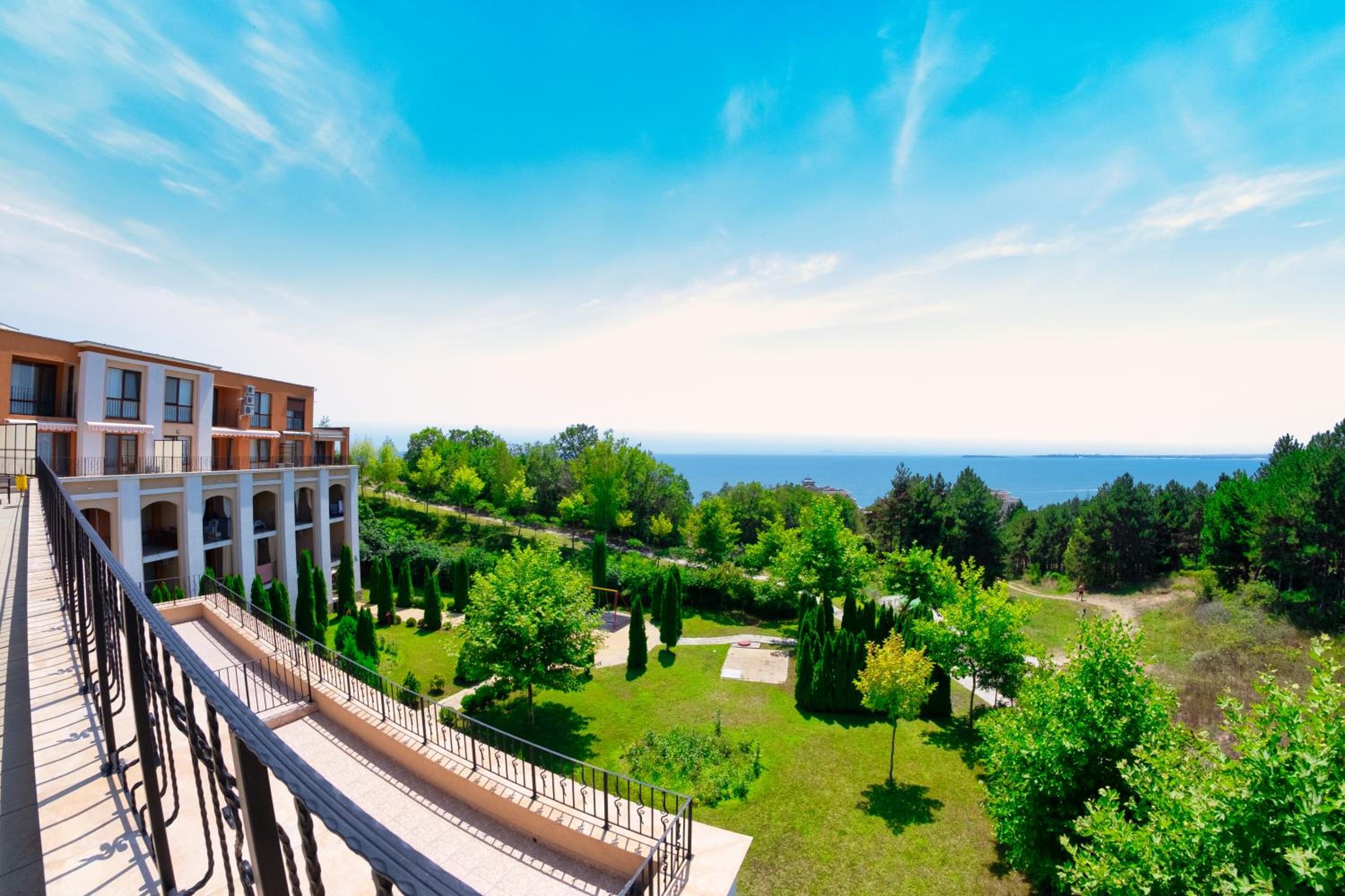 Sea Fort Club Complex