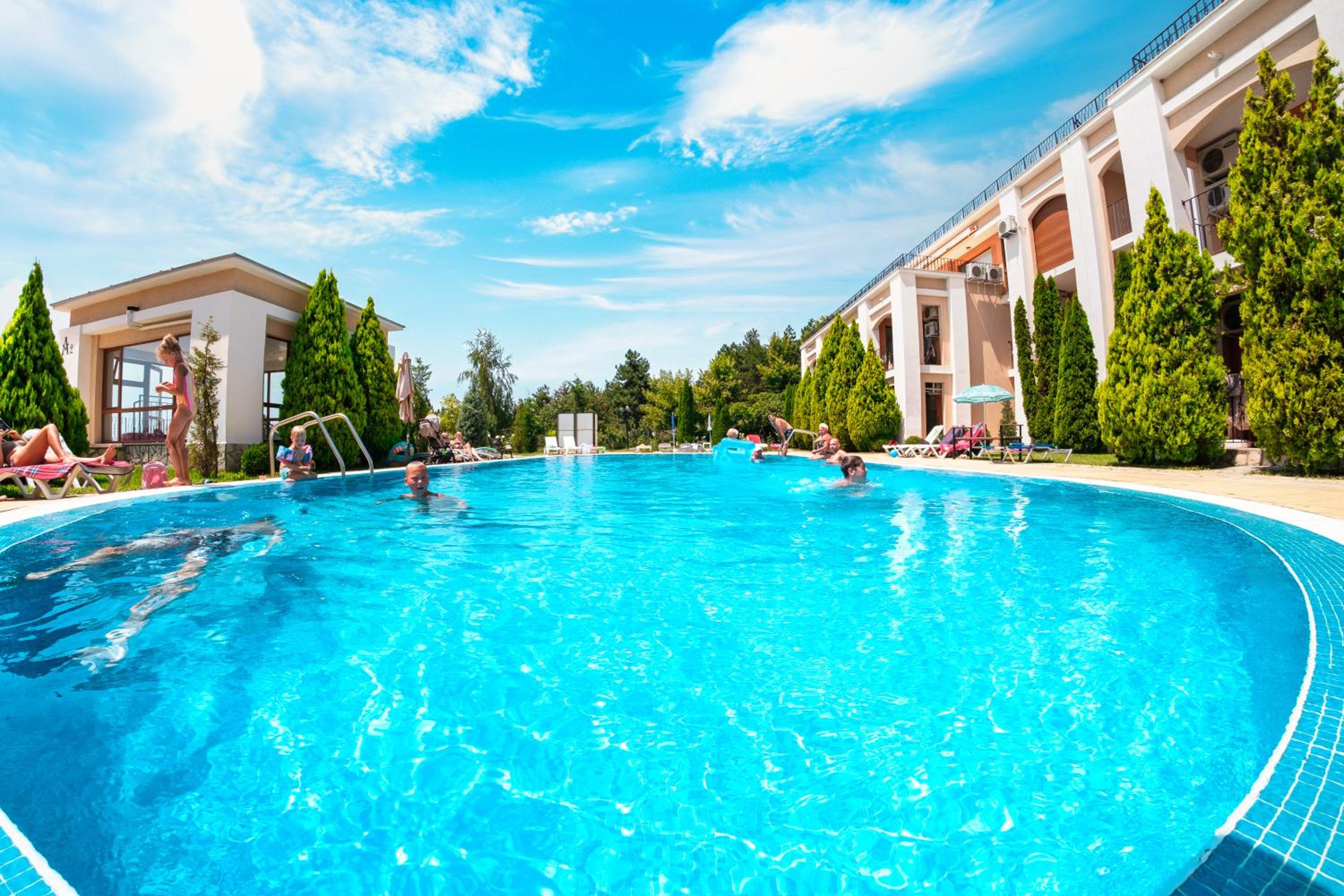 Sea Fort Club Complex