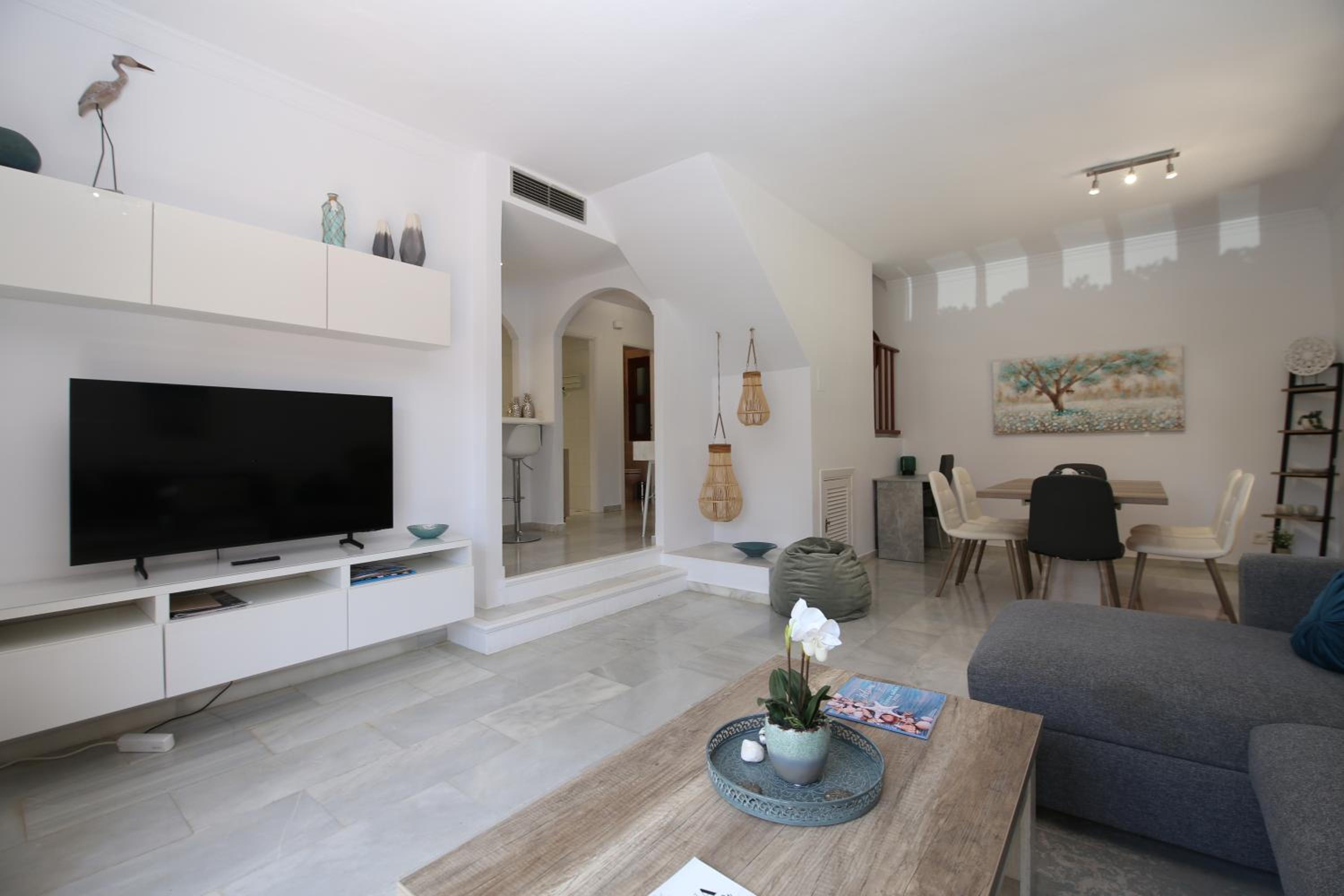 Estepona West Townhouse BIANCA