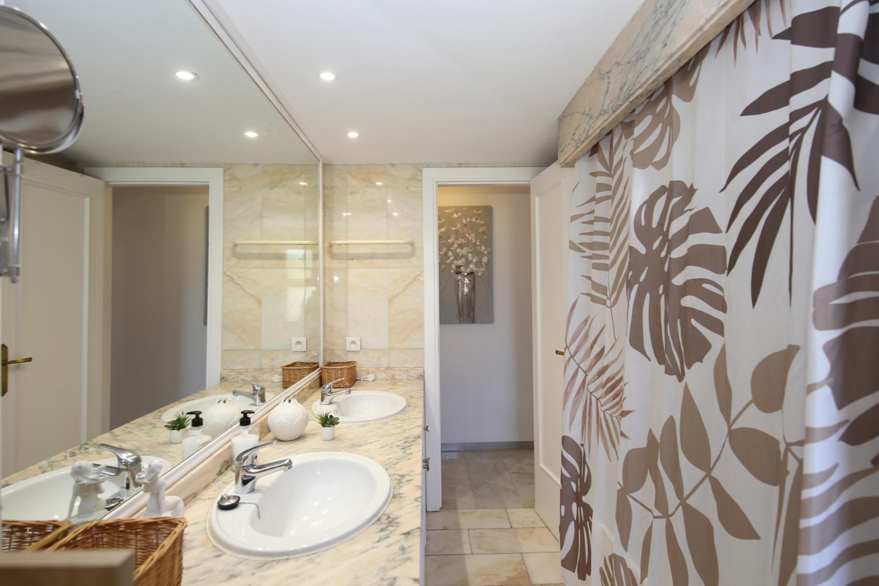Estepona West Townhouse BIANCA