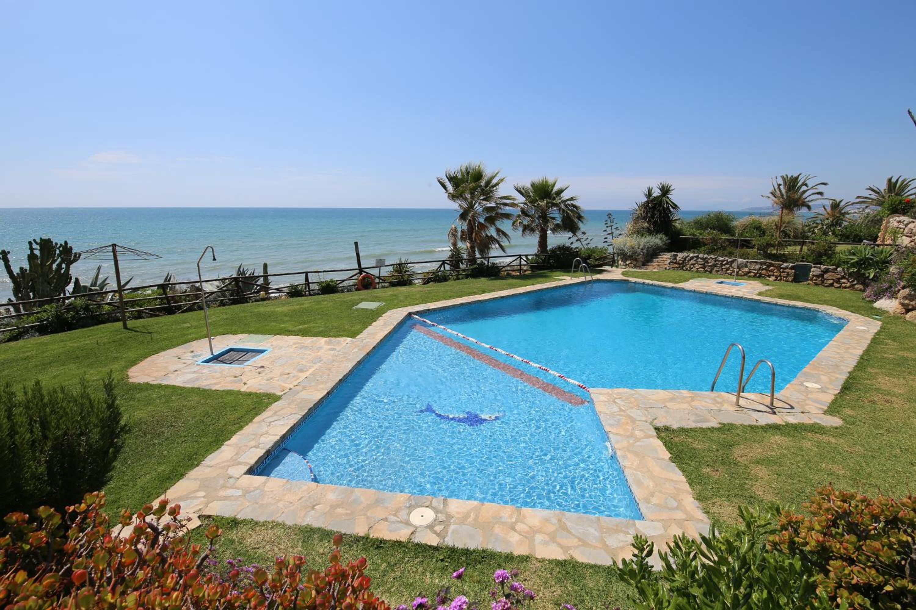 Estepona West Townhouse BIANCA