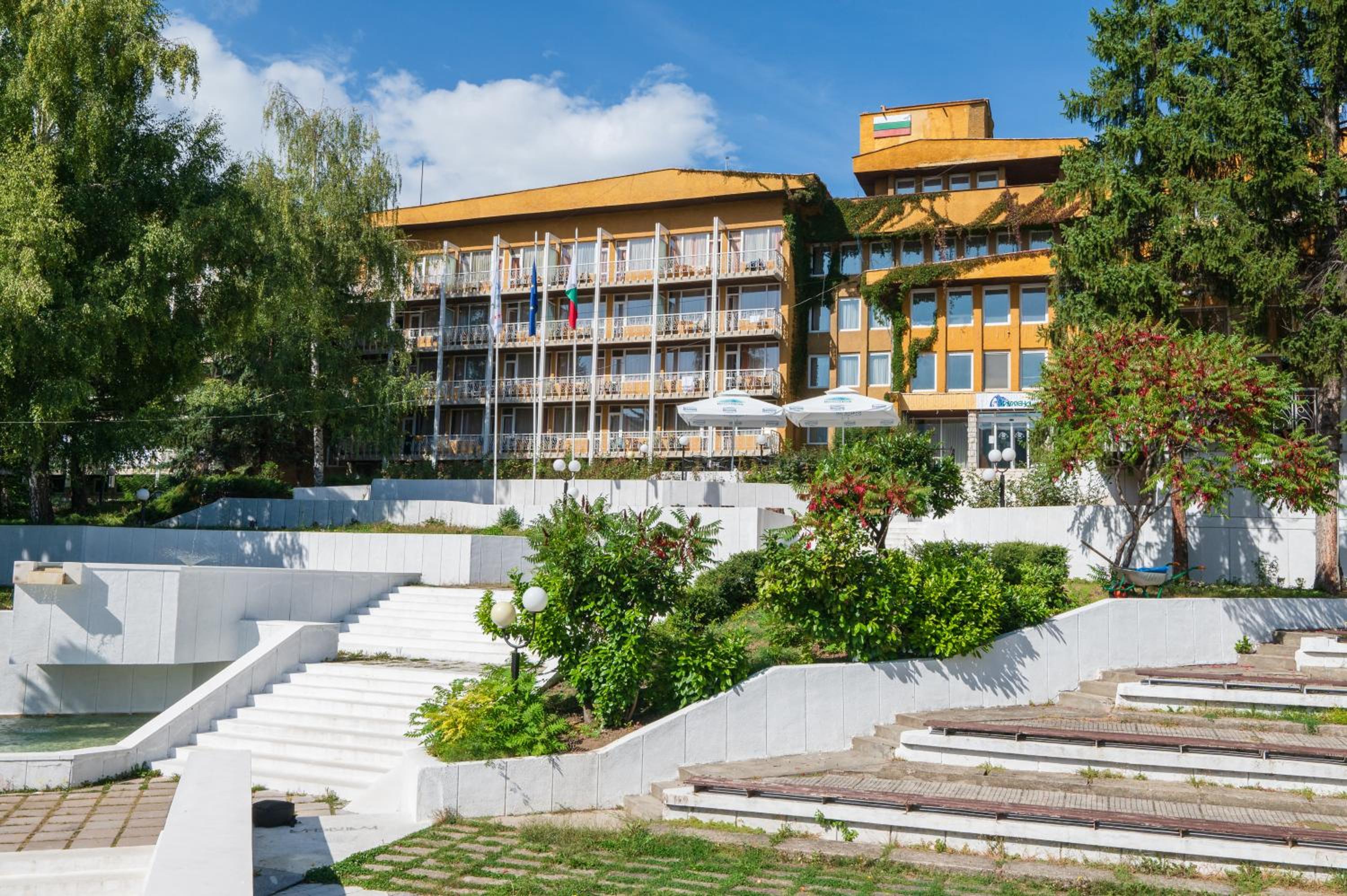 Hotel Balneocomplex Kamena - Image 1