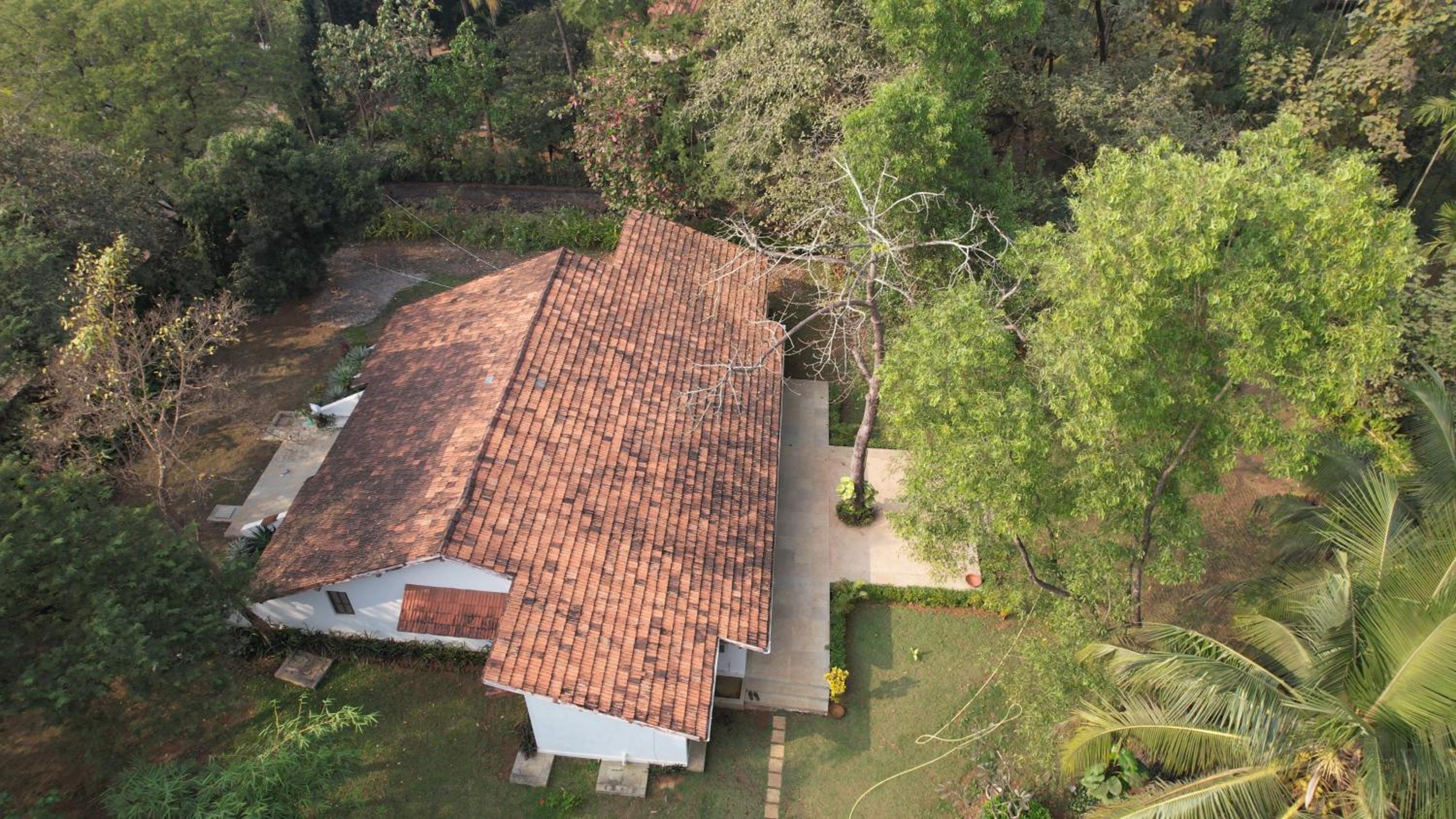 Banyan House - luxurious 4 bedroom villa on one acre, near the beach view 5