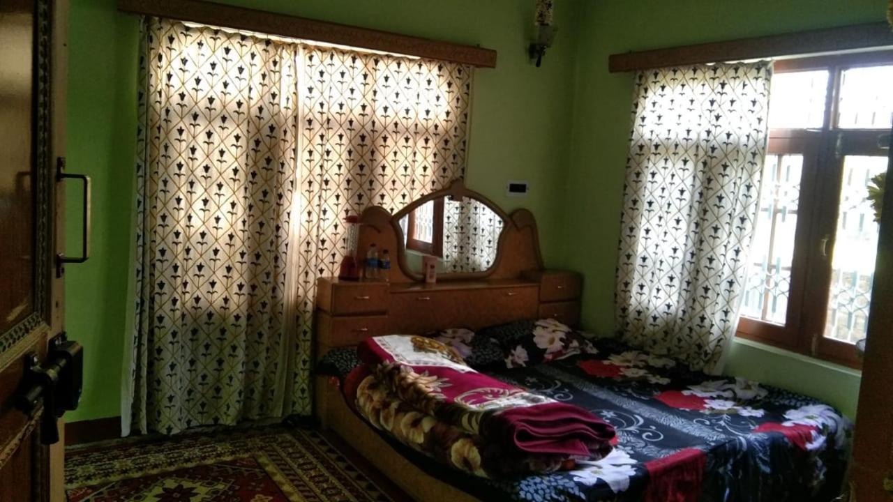 shalimar inn view 2
