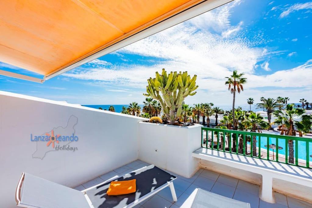 Atico La Deliziosa Vivienda Vacational with sea view photo 1