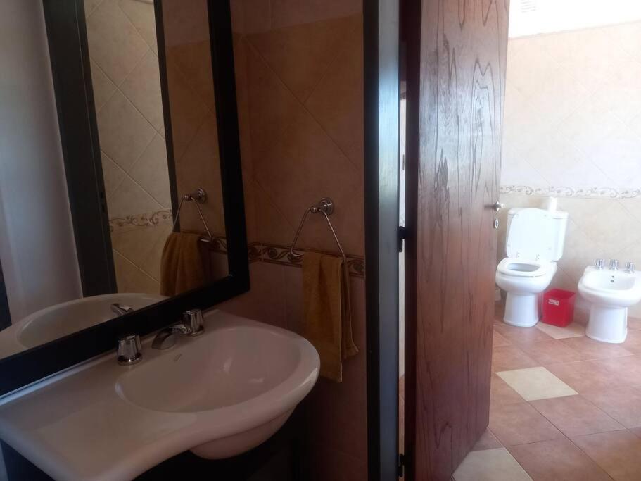 Hermosa Casa Para 10 Personas, en Alquiler Temporal