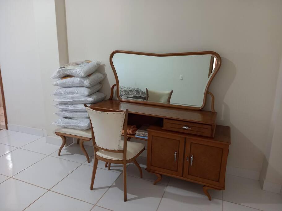 Casa em sítio à beira do Rio Piracicaba c piscina e dois quartos