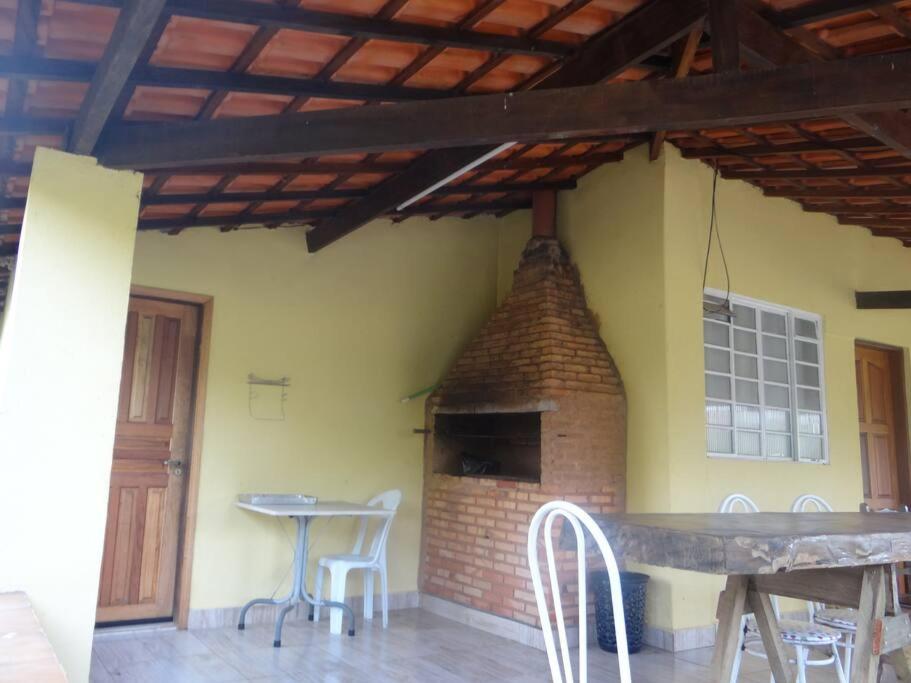 Casa em sítio à beira do Rio Piracicaba c piscina e dois quartos