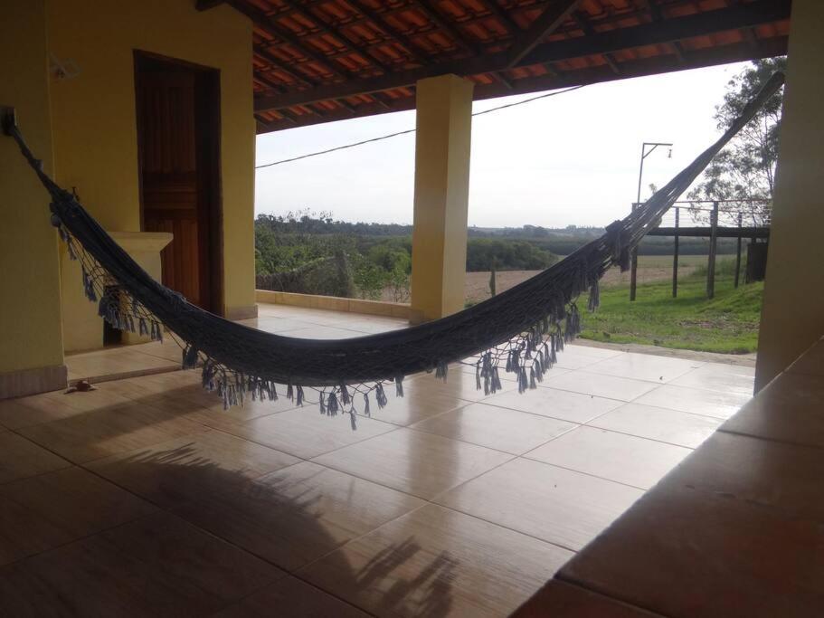 Casa em sítio à beira do Rio Piracicaba c piscina e dois quartos