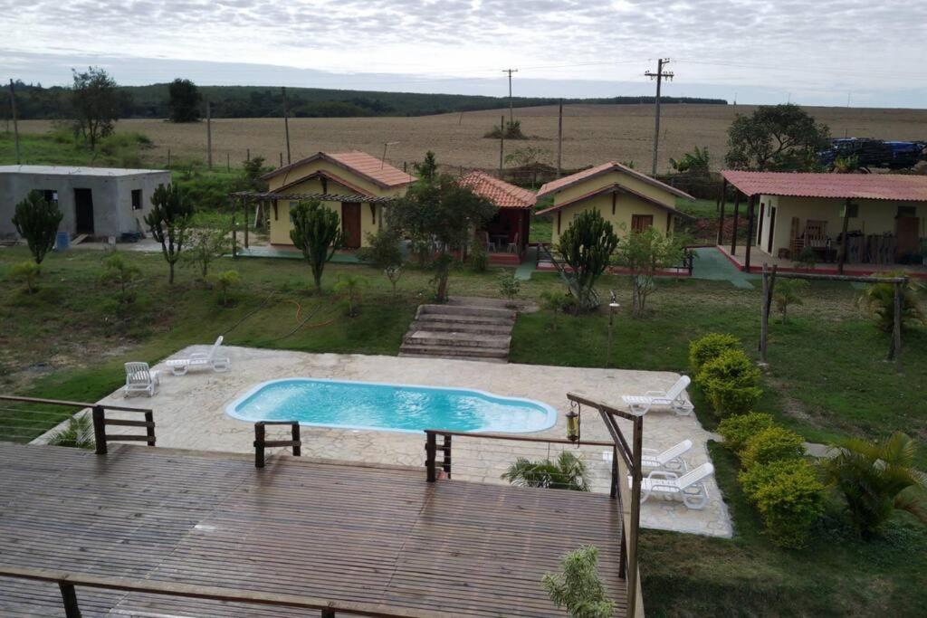 Casa em sítio à beira do Rio Piracicaba c piscina e dois quartos