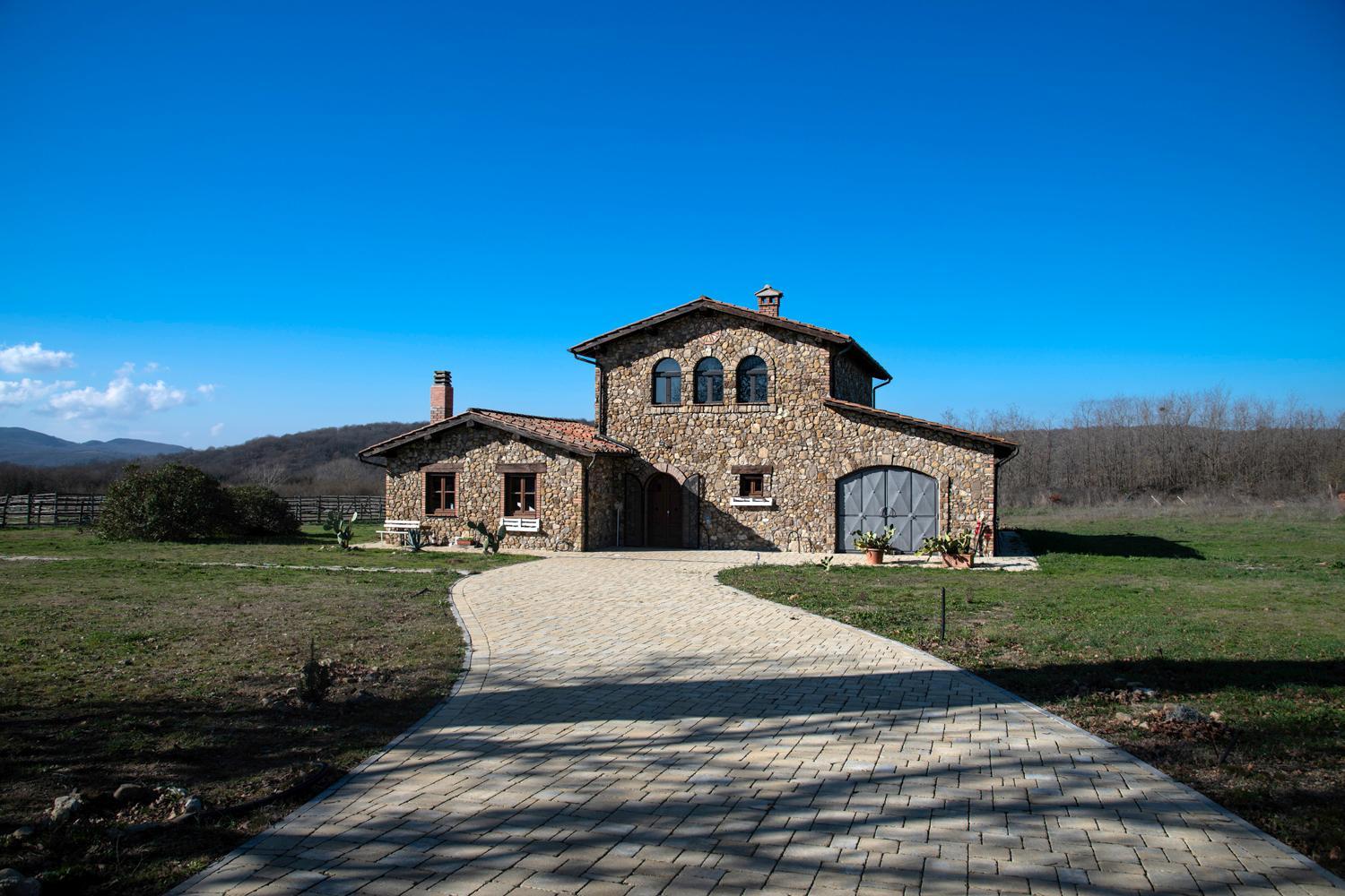 Il casale del Mignone view 3