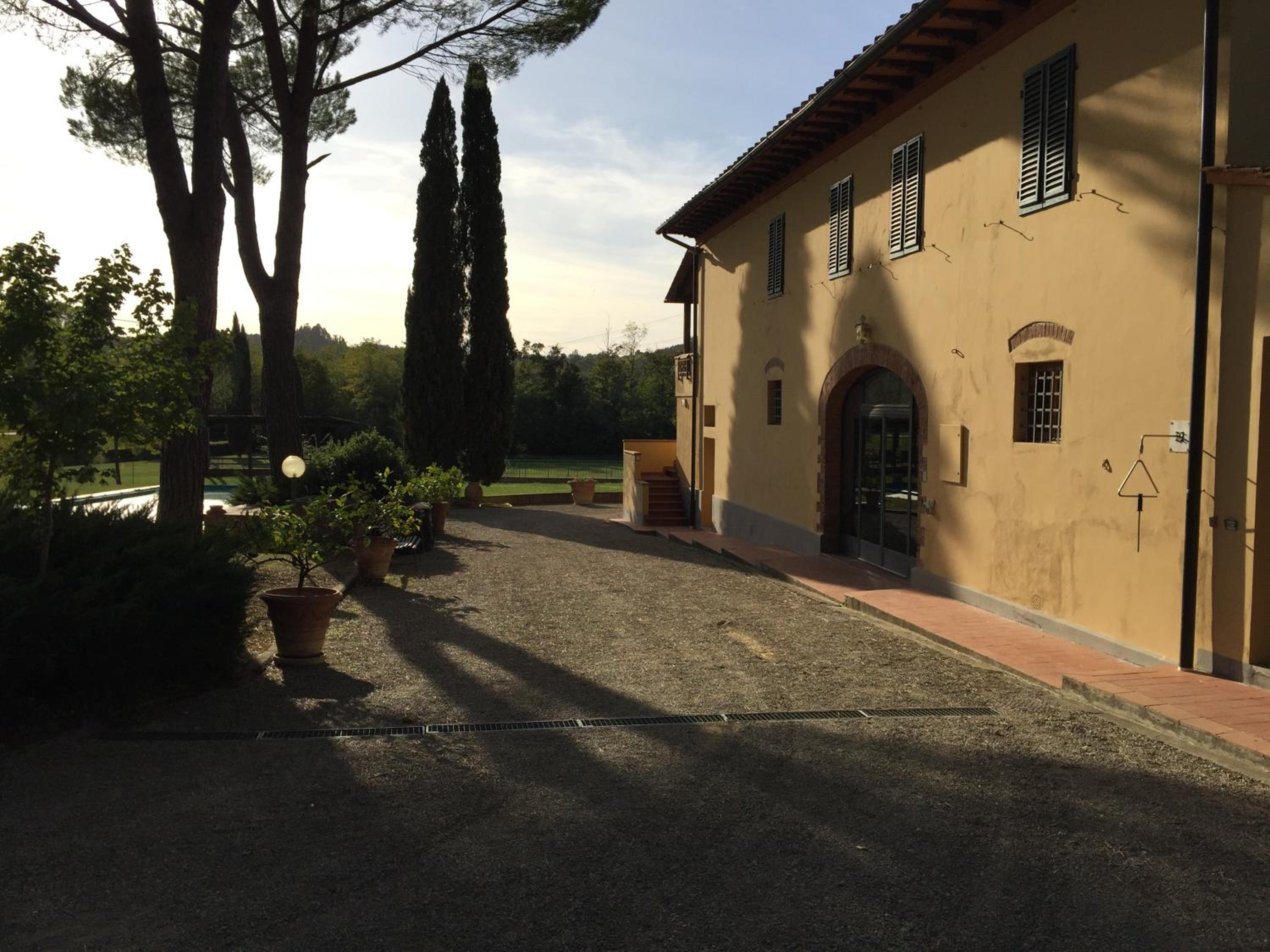 Photo 17
