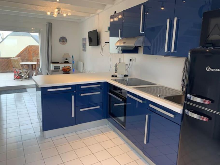 Maison 50 m de la Plage Valentin, vue sur mer