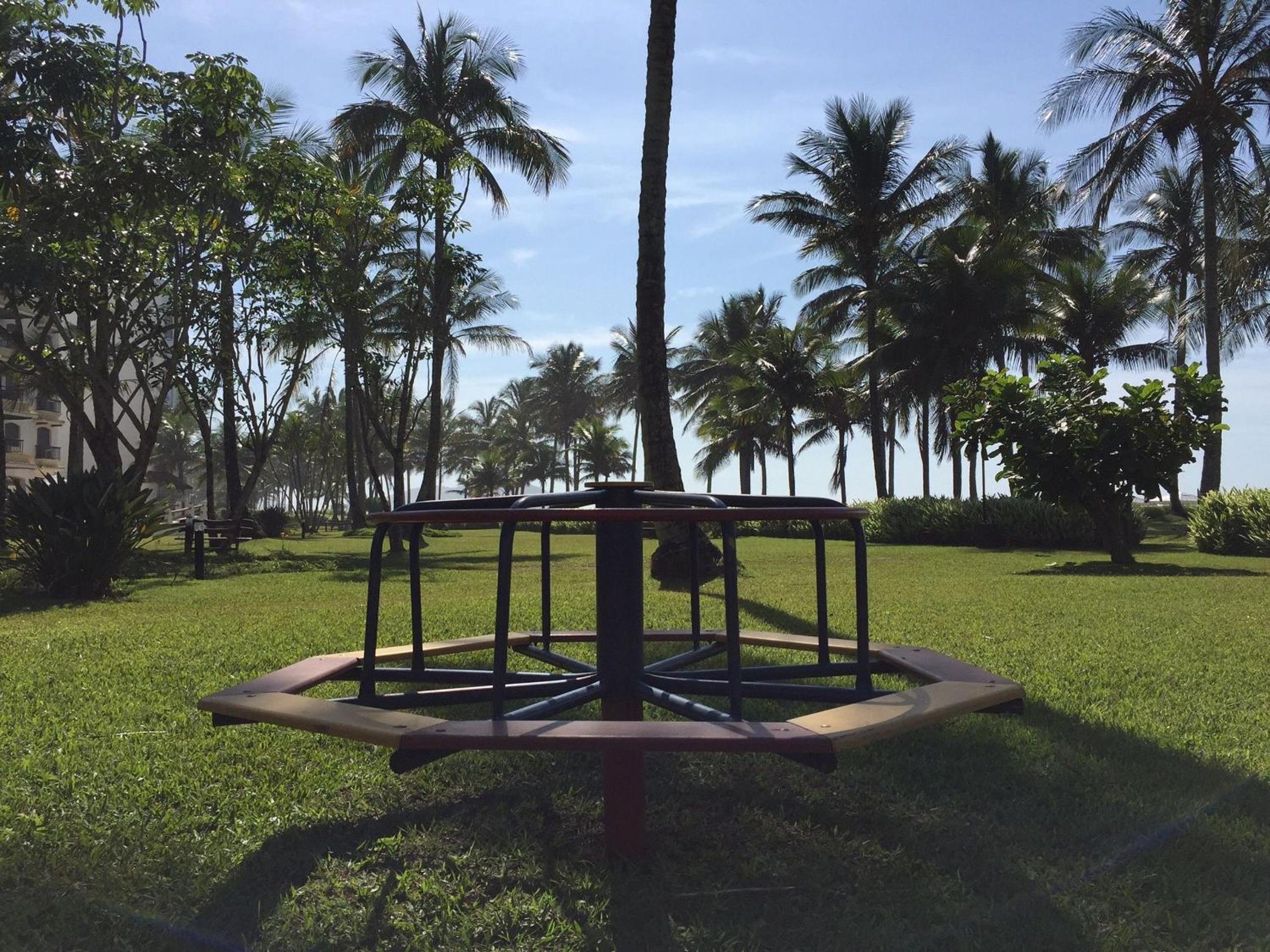 Riviera: M4 Giardino 44A, Beach front