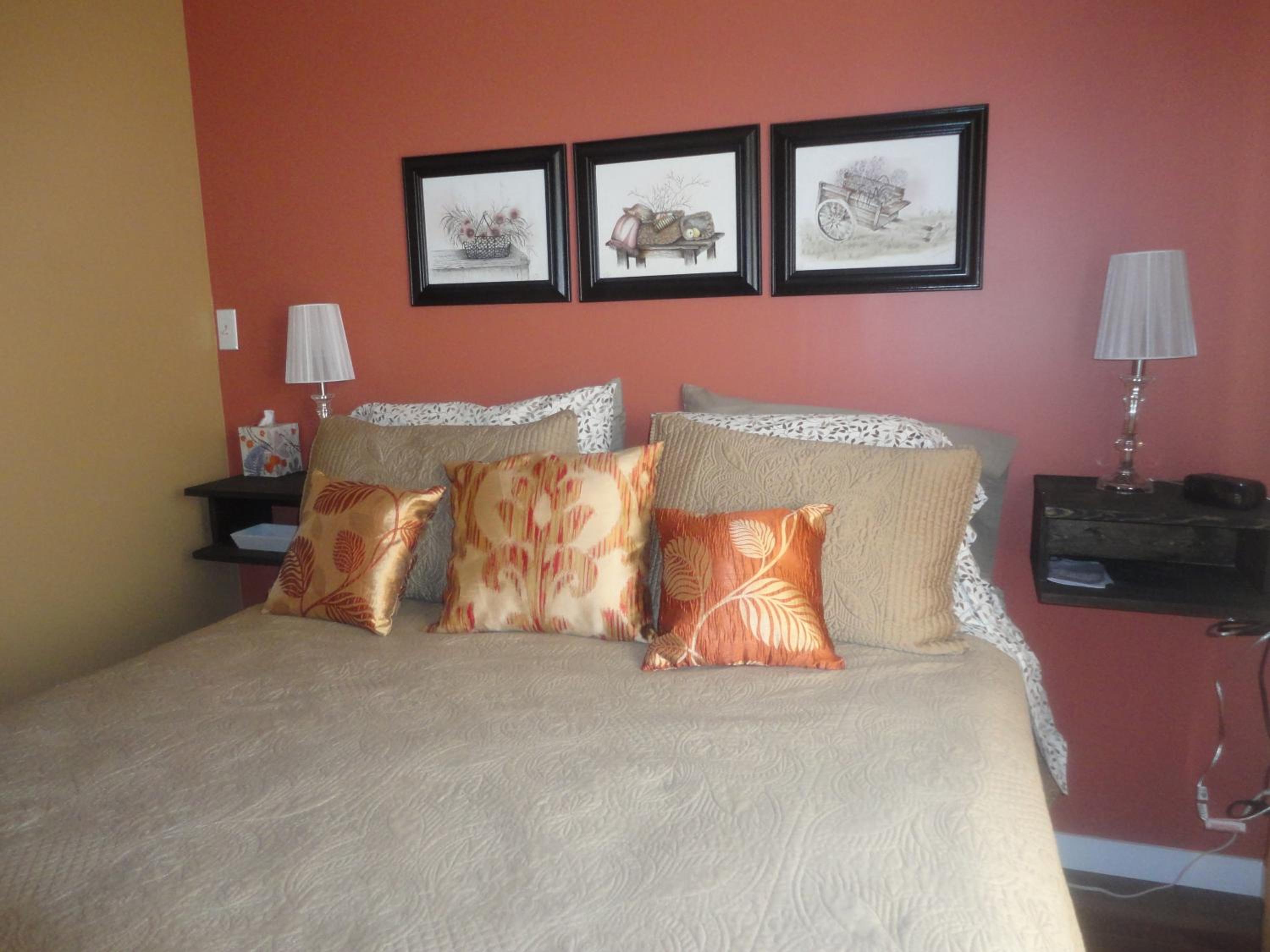 Vintage Merlot Bed and Breakfast