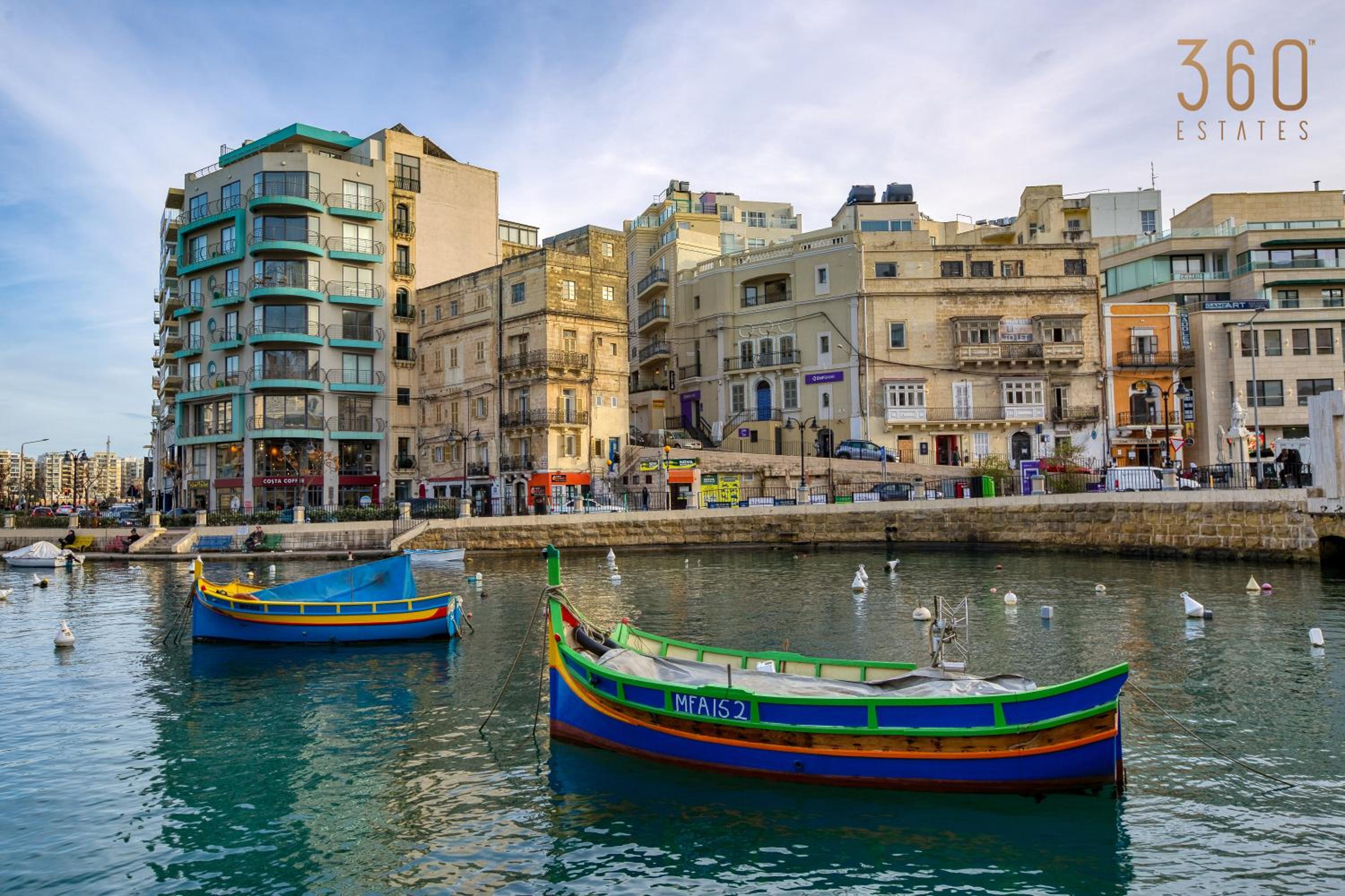 A lovely 2Br home just off Spinola Bay by 360 Estates photo 5