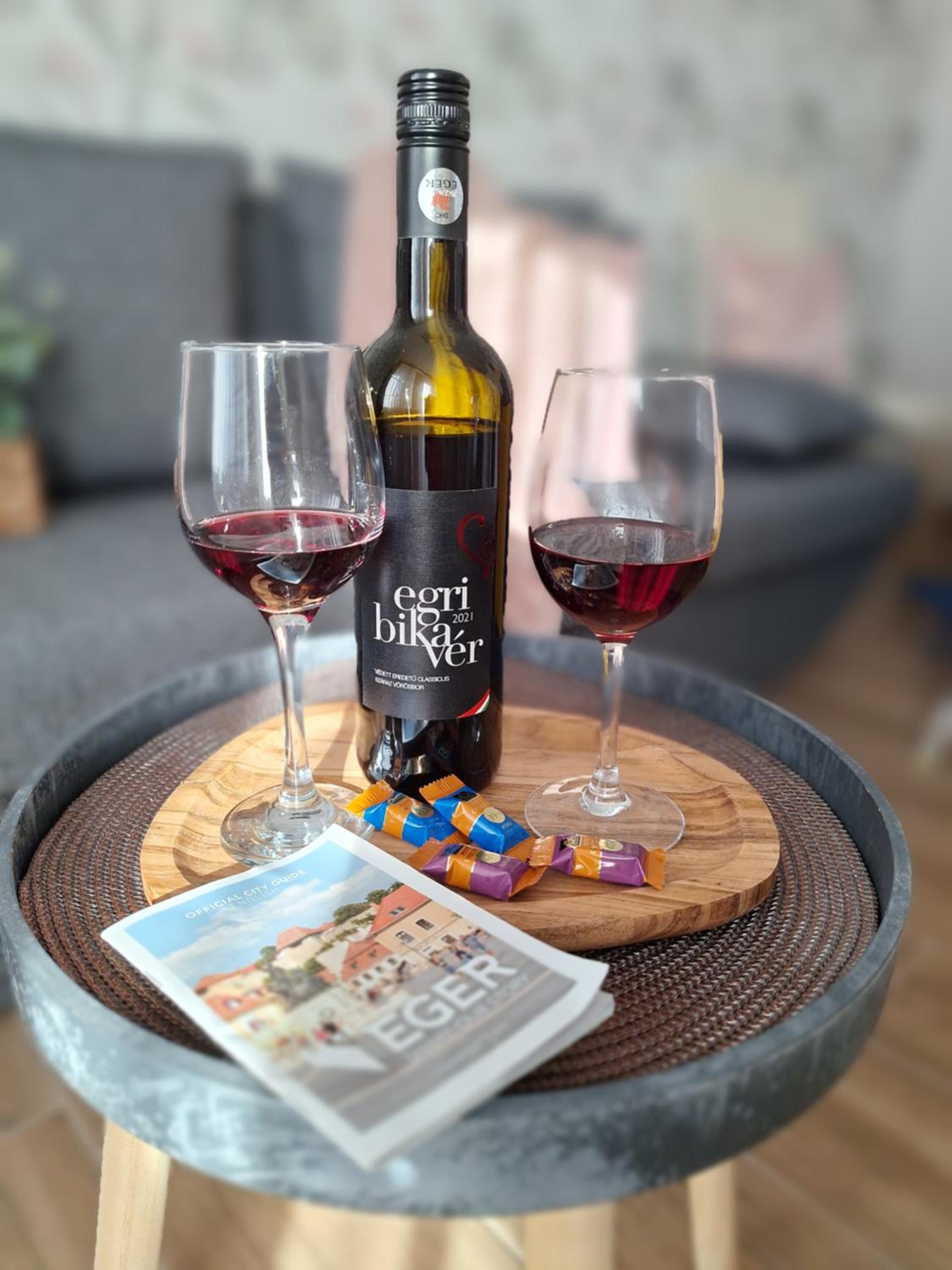 Várfal apartman I