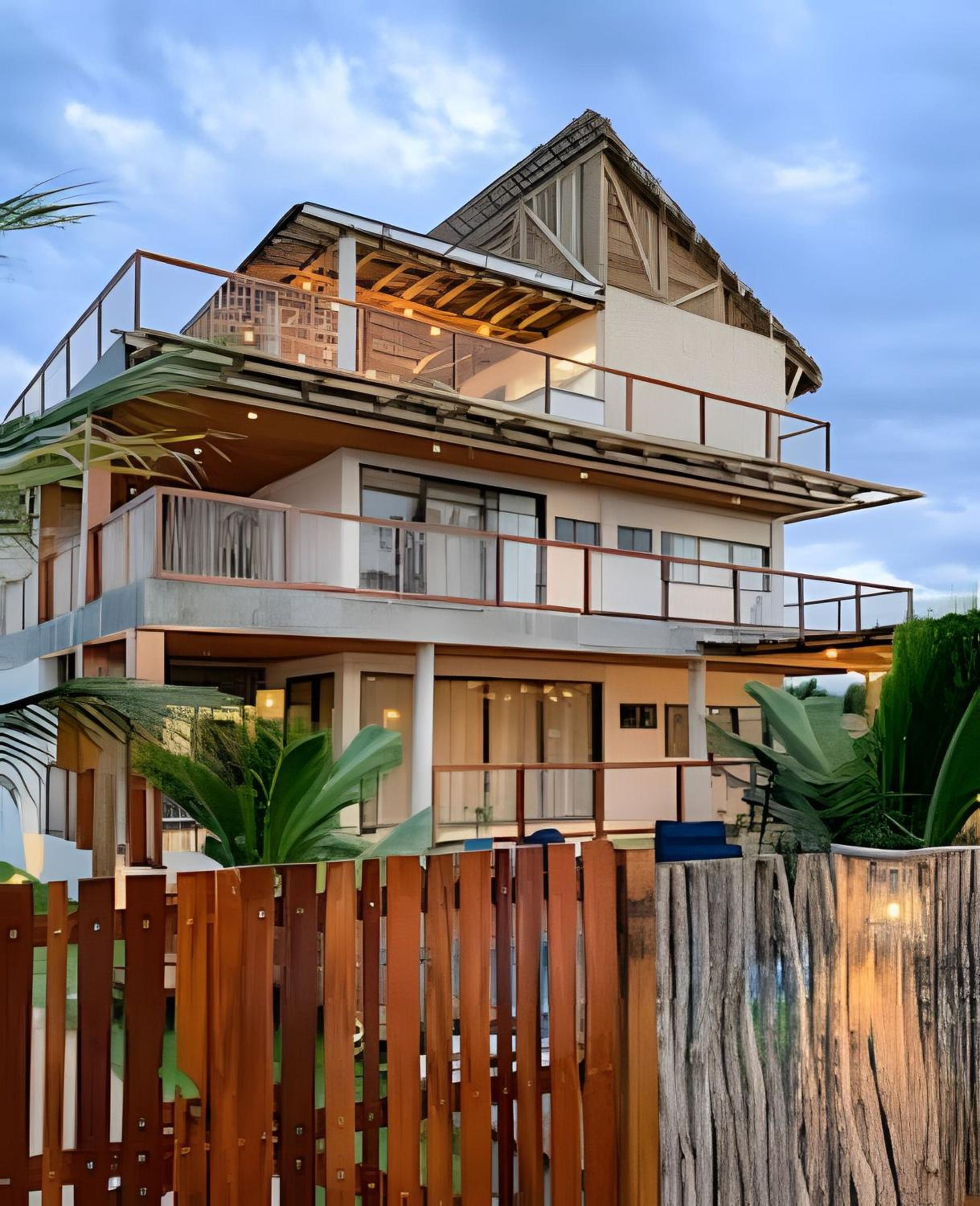 Casa confortável com vista mar e piscina - Casa Con Barrinha