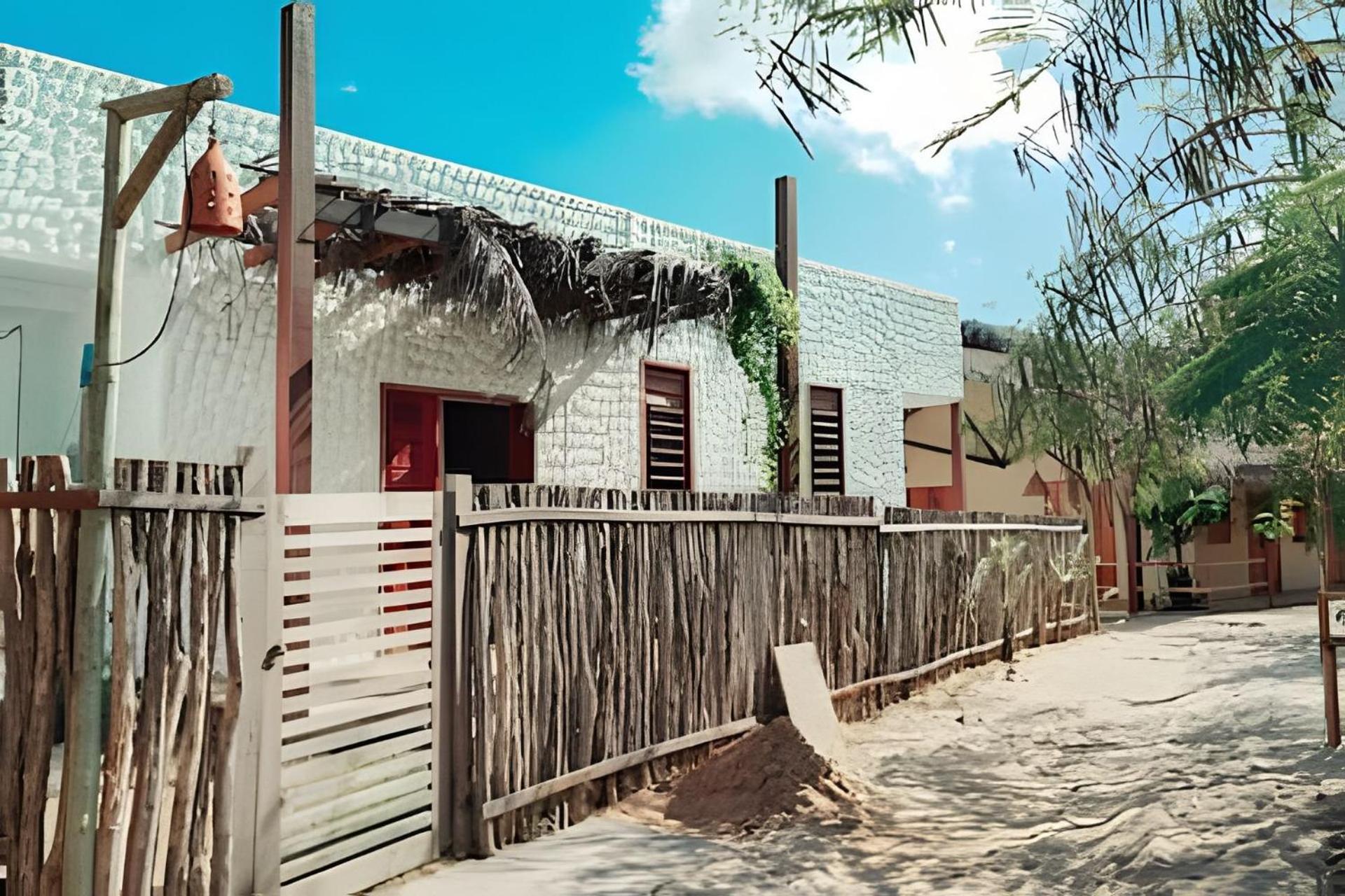 Casa agradável, no centrinho de Barra Grande