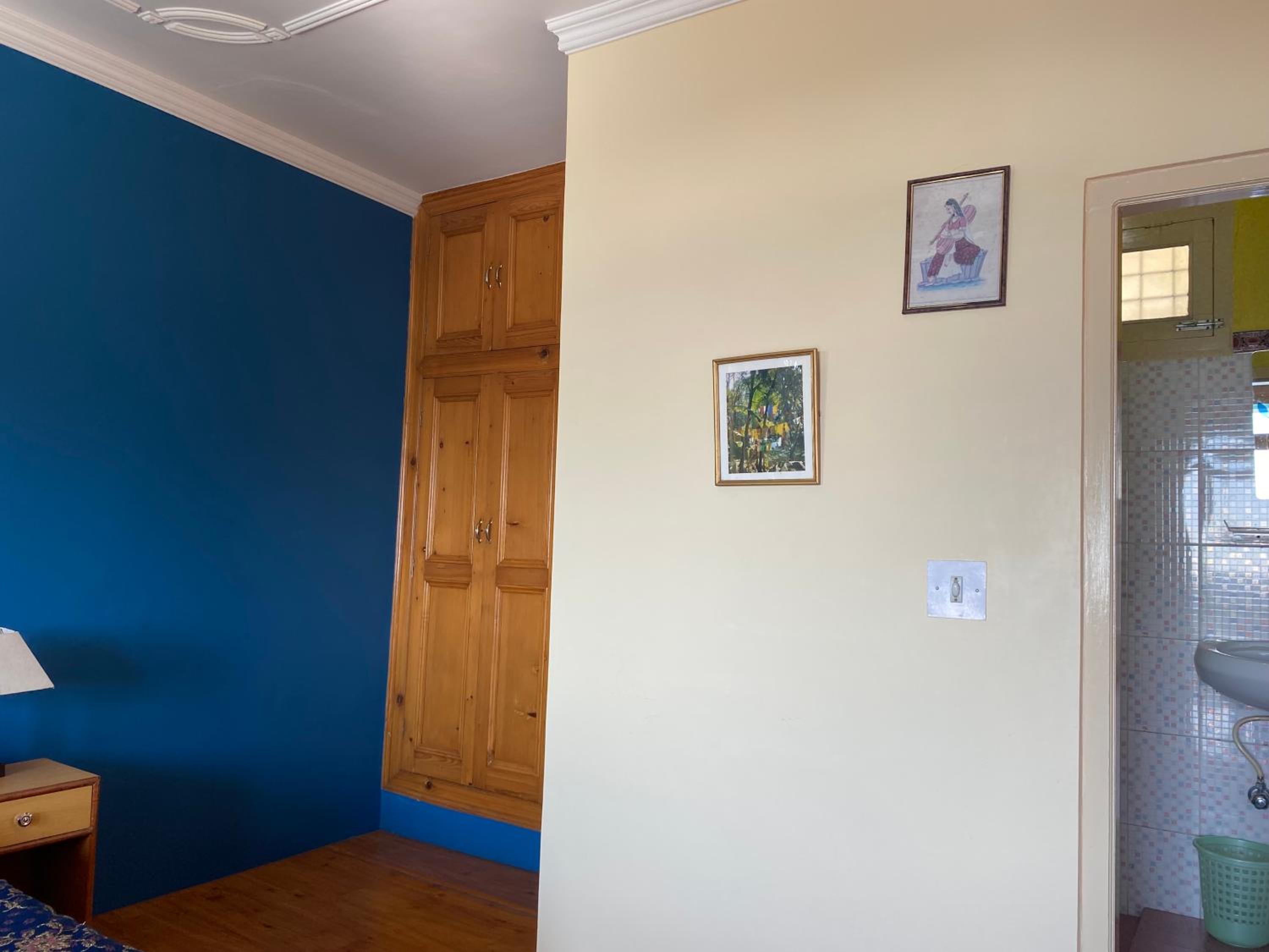 Jagatram Niwas Guesthouse Dharamkot