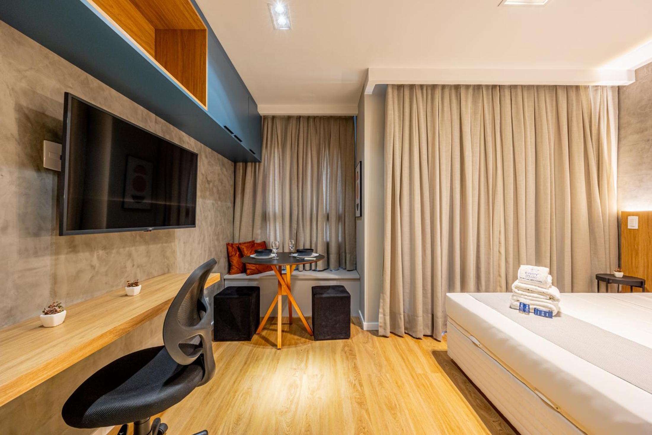 Easy Star - Fabuloso studio no Campo Belo - EK01I