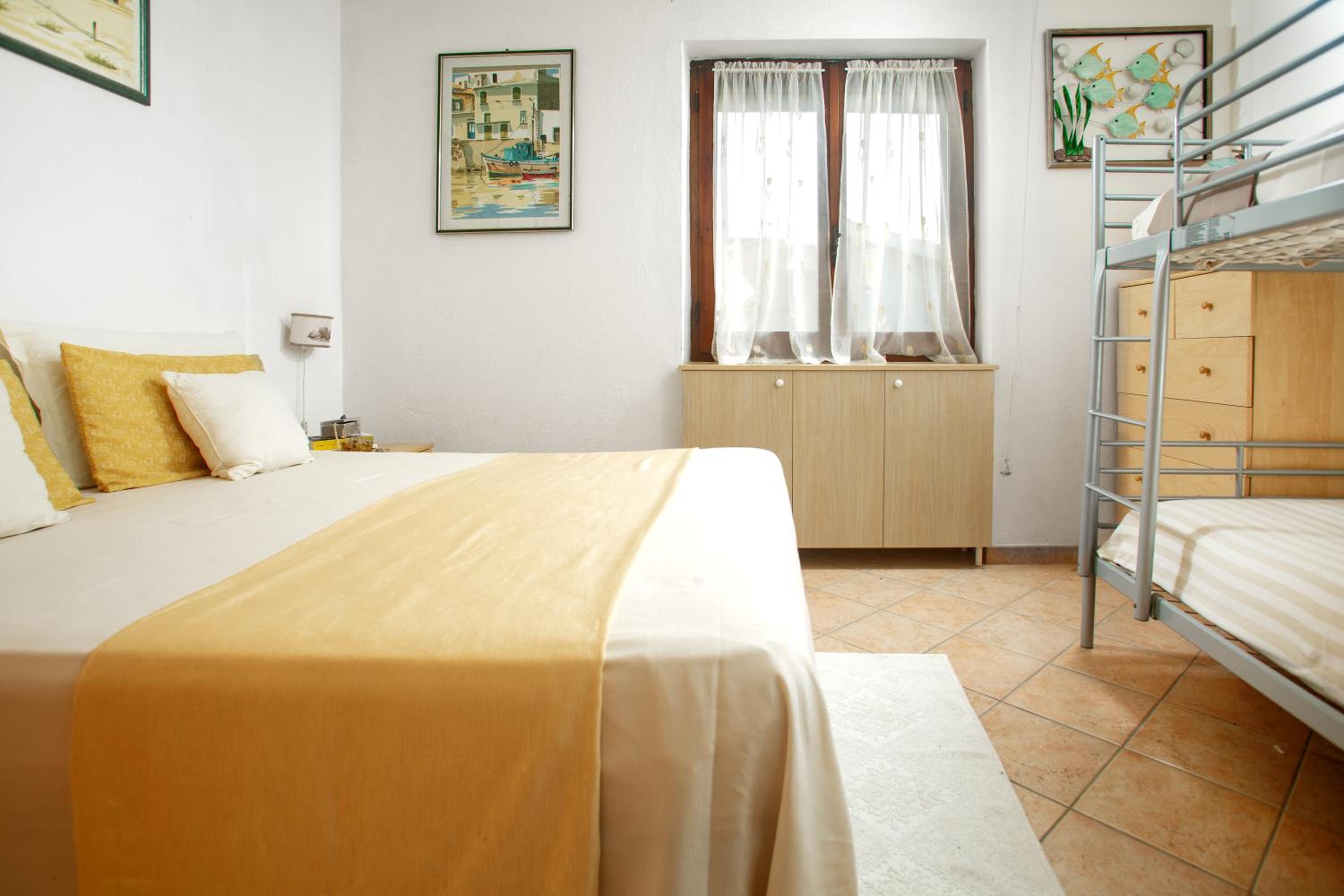 Casa Vacanza Lory view 4