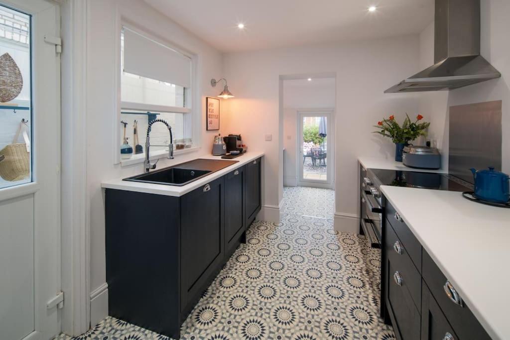 Wistaria Cottage