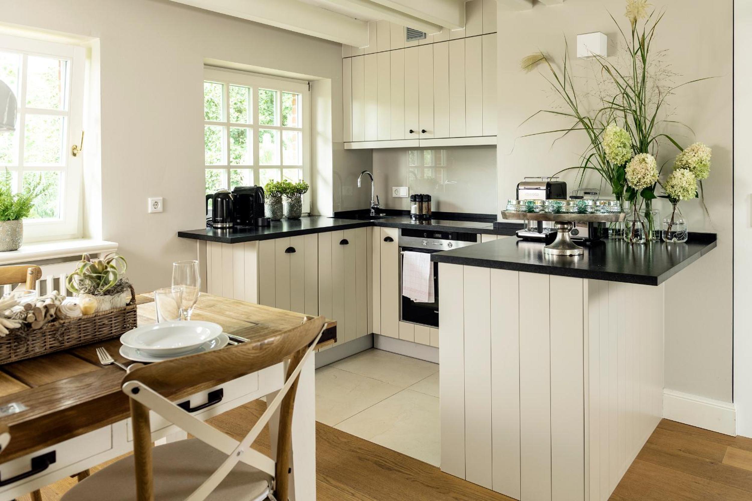 Japsand en Tinnum — kitchen