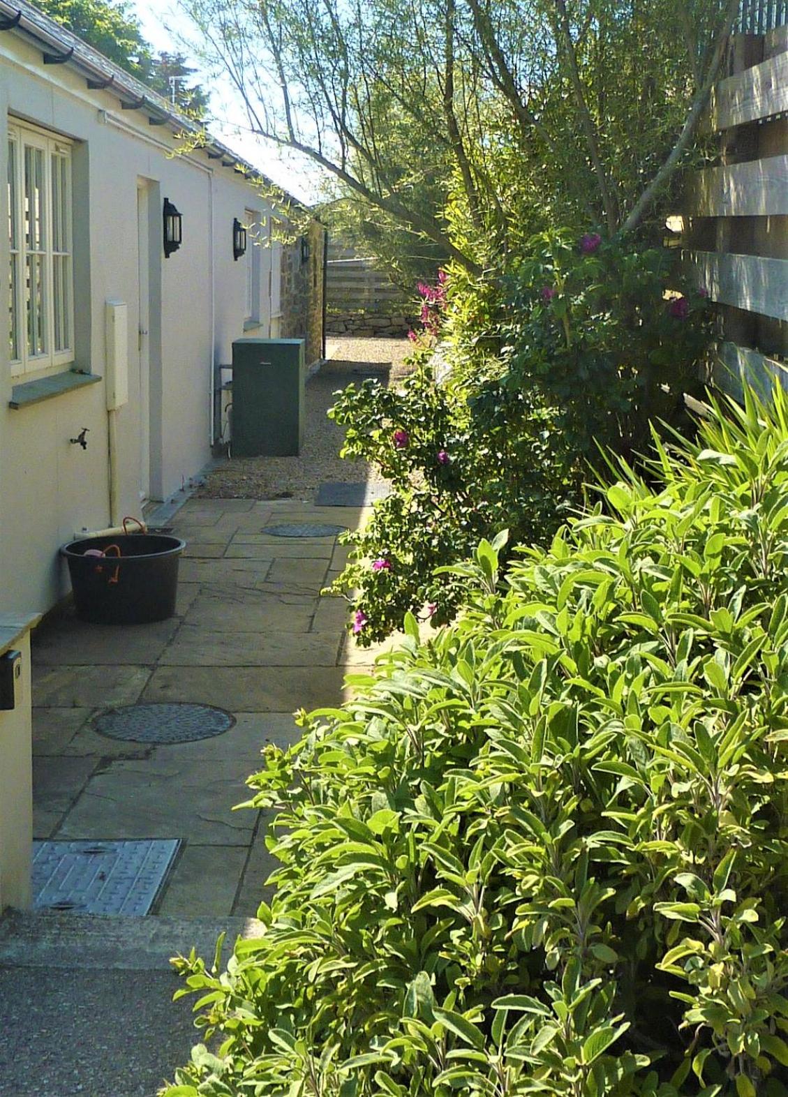 Converted Barn Near Porthleven