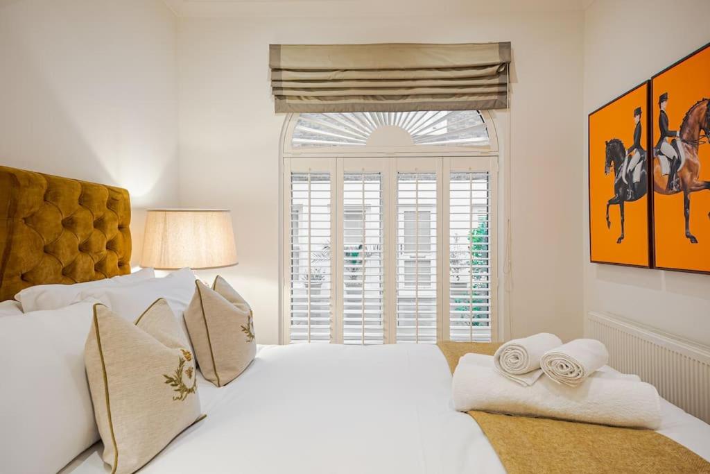 Stunning 2Bd 2Bth in Belgravia within a Quiet Courtyard