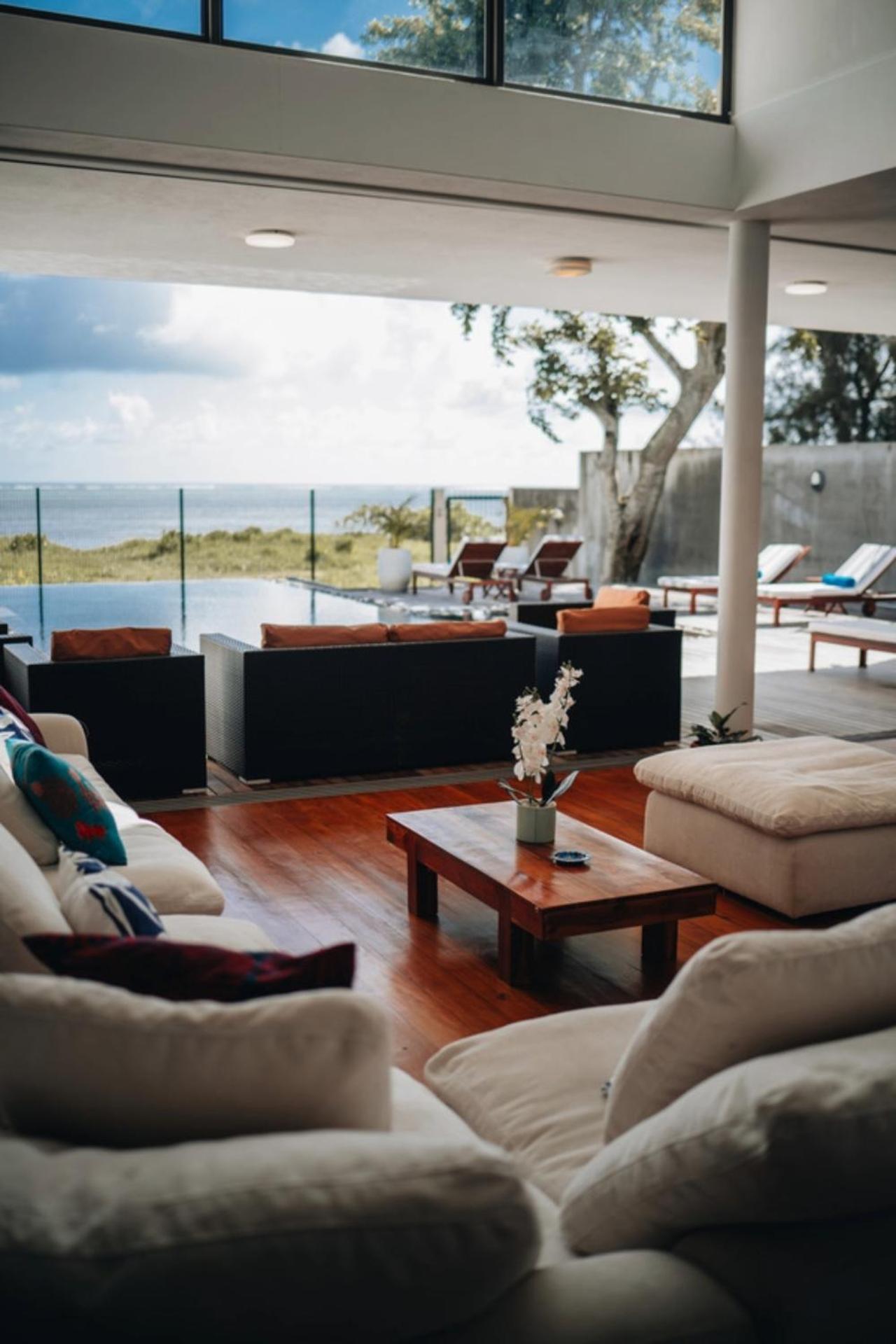 Stunning Beachfront Villa for a Perfect Getaway view 5