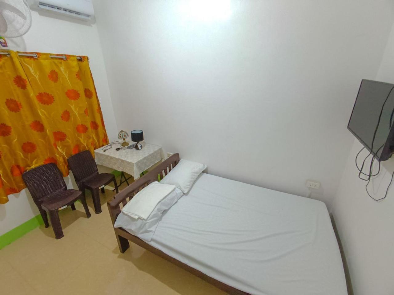 KlentFloyd Room Rentals view 4