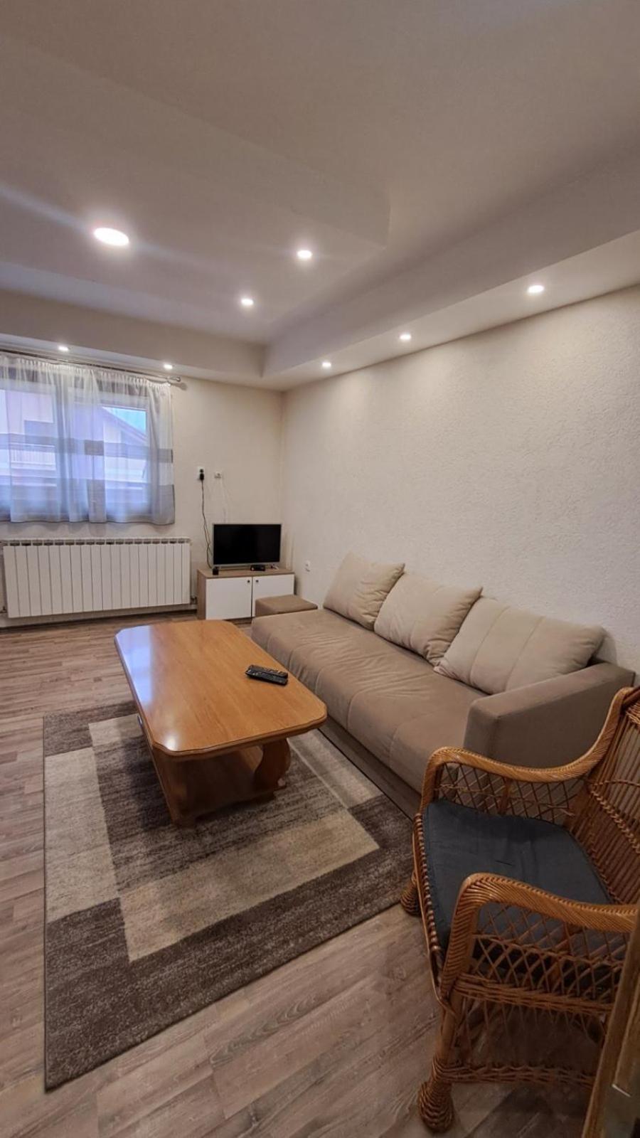 Apartman Zirojević