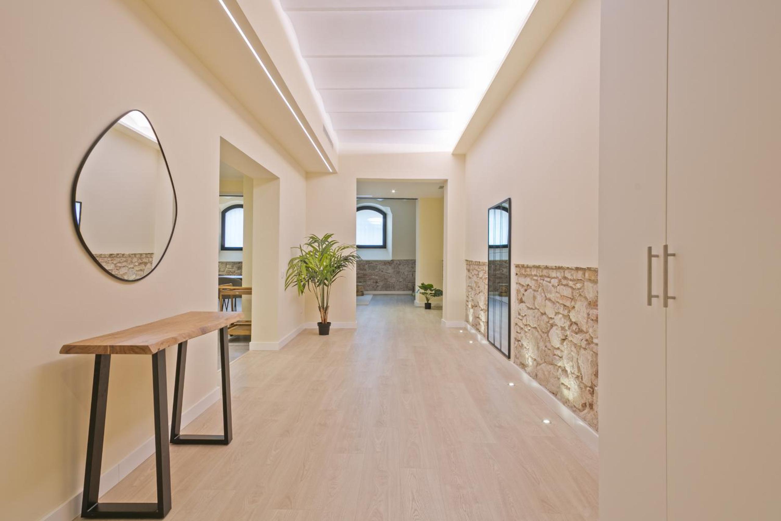 Ola Living Diagonal II Apartments