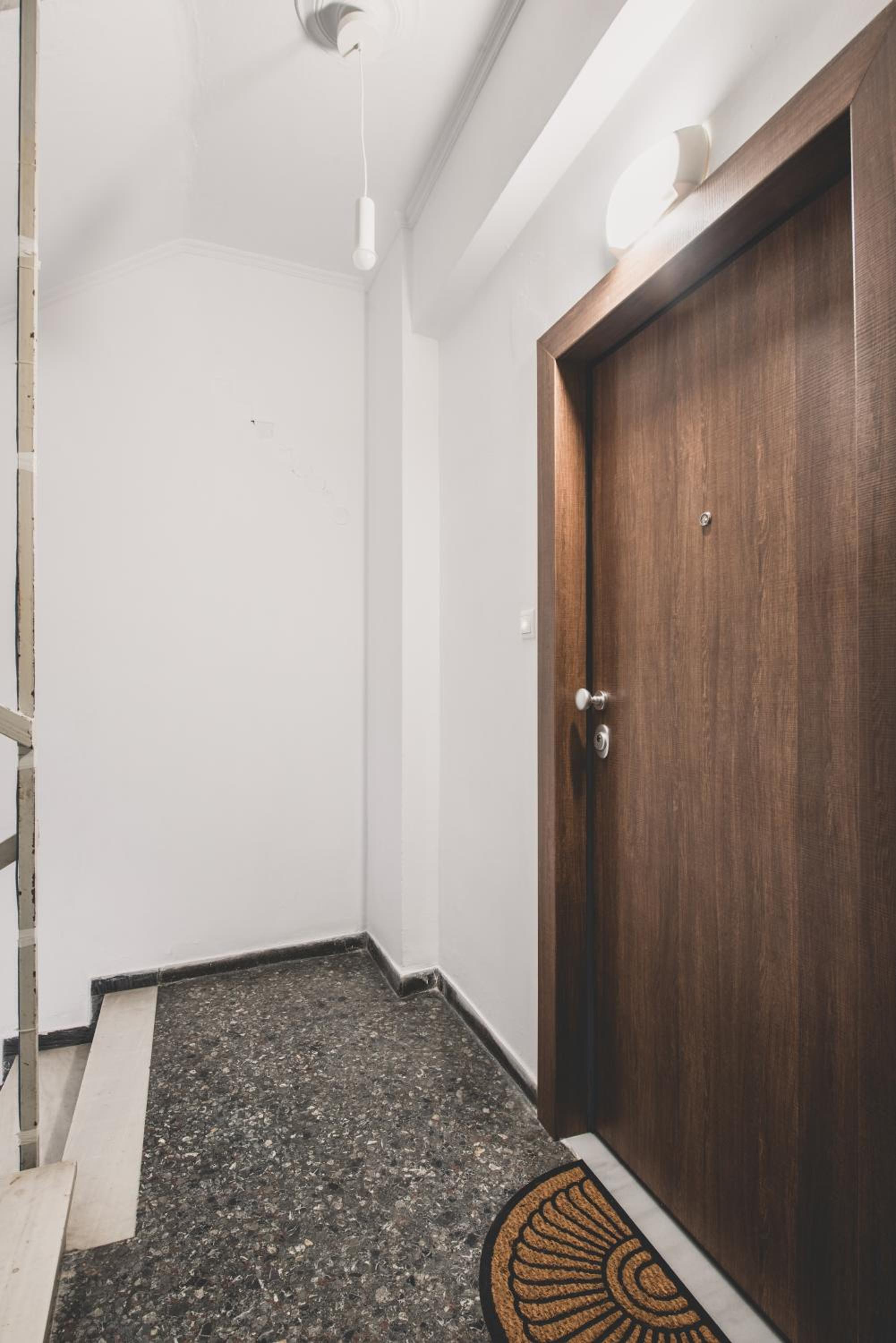 Luxury Flat in Historical Athens-Livingstone Opal