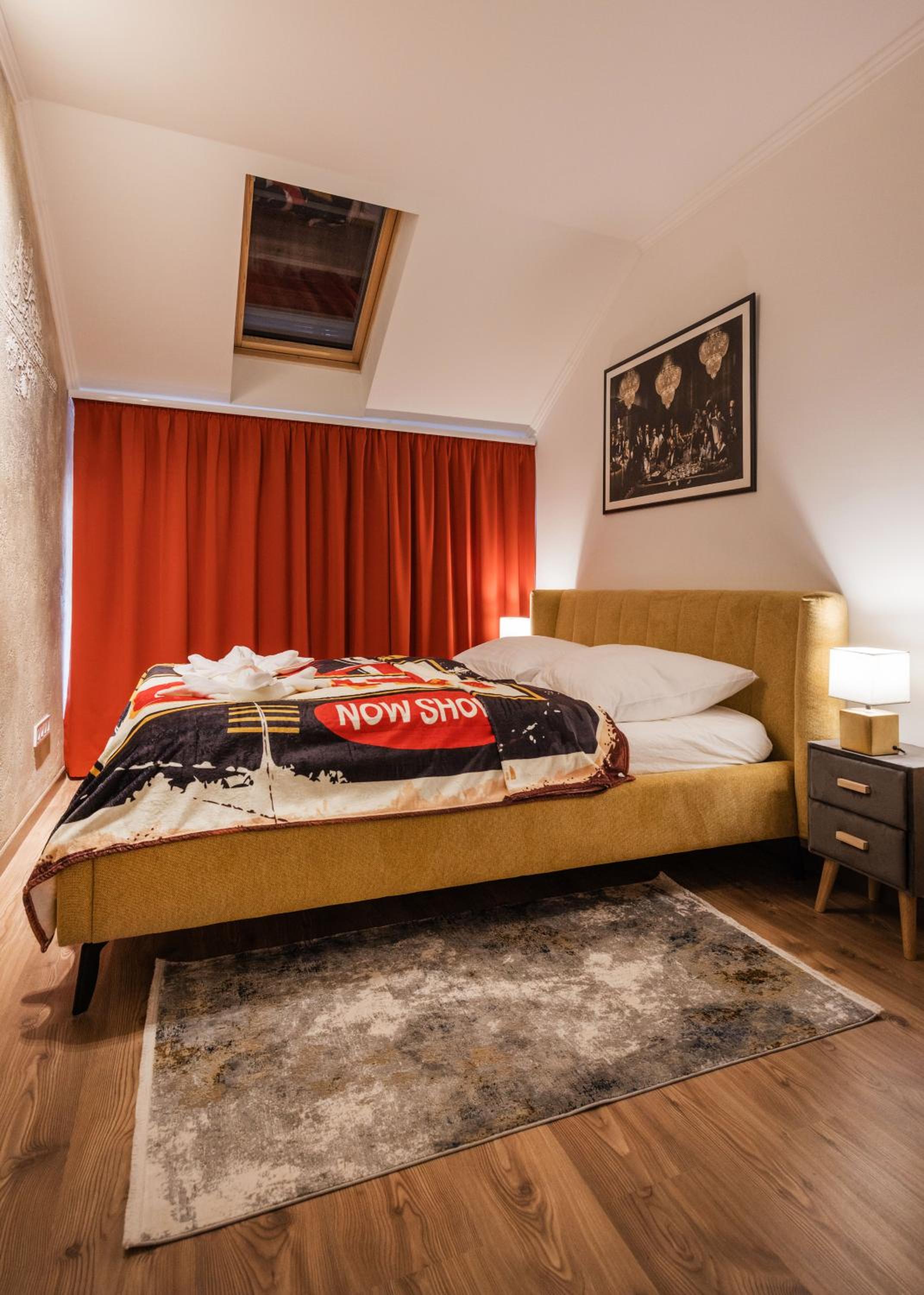 Backstage Loft
