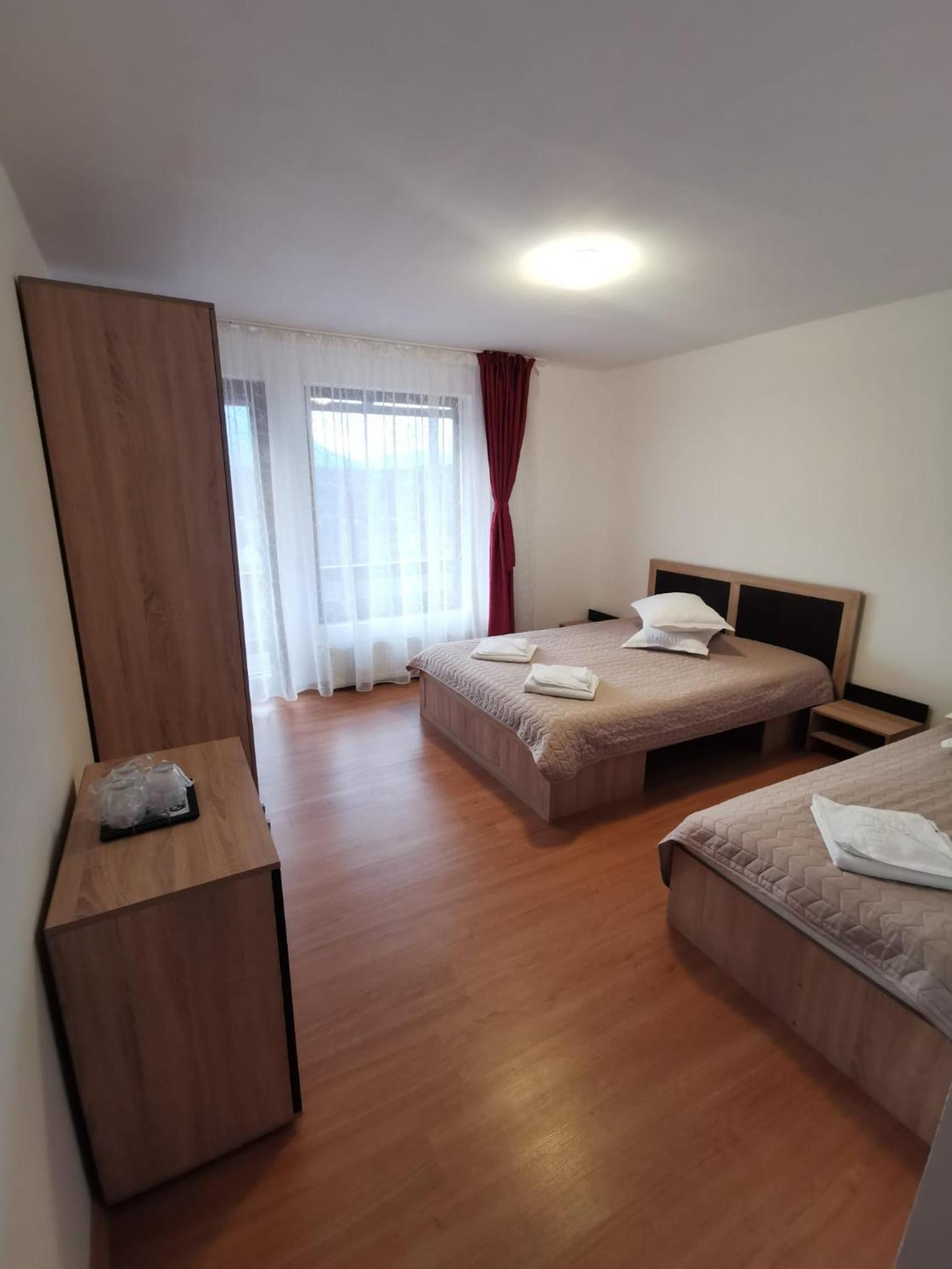Cabana Ciresarii