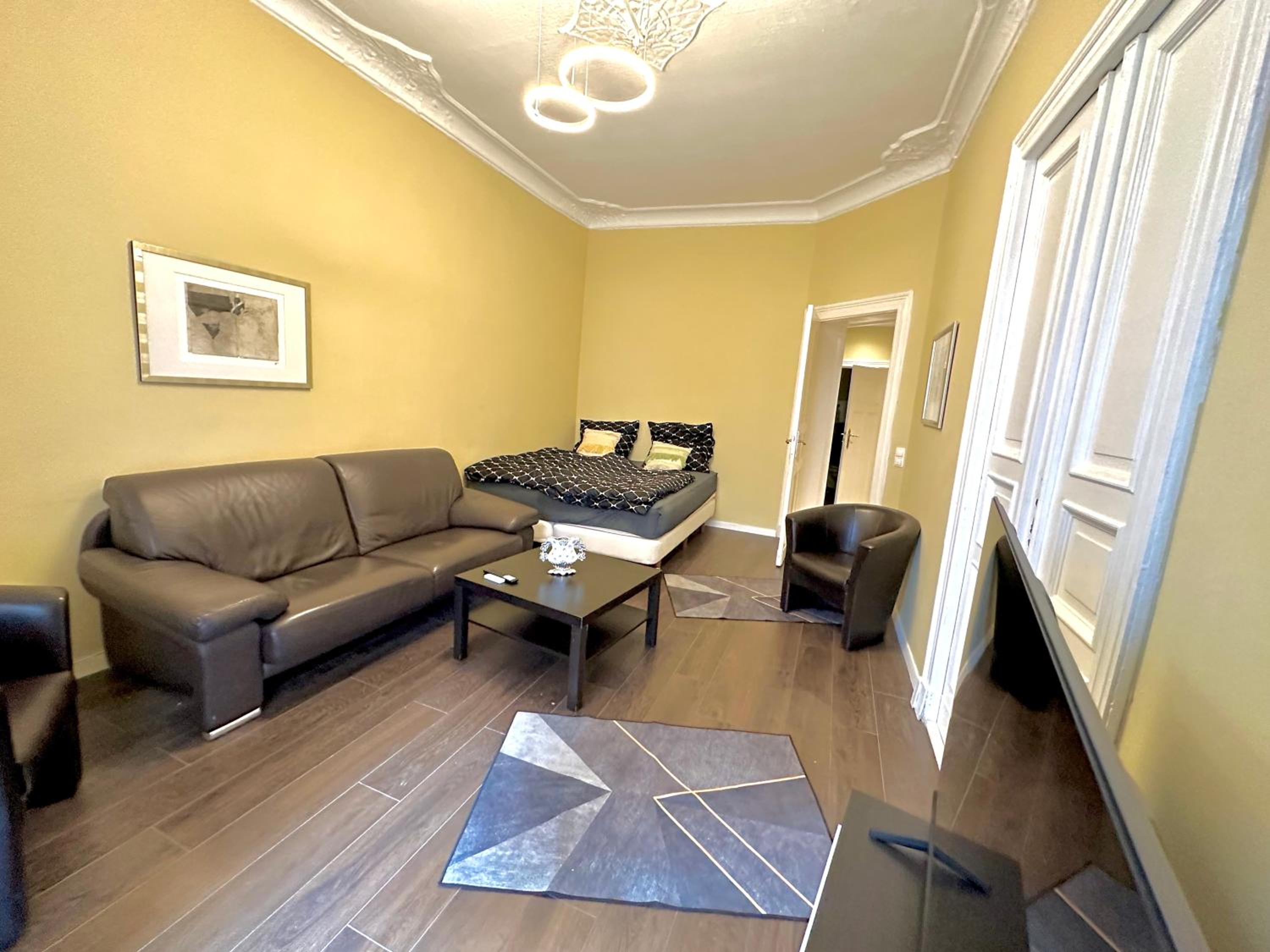 Schönes großes Apartment im Zentrum Berlins