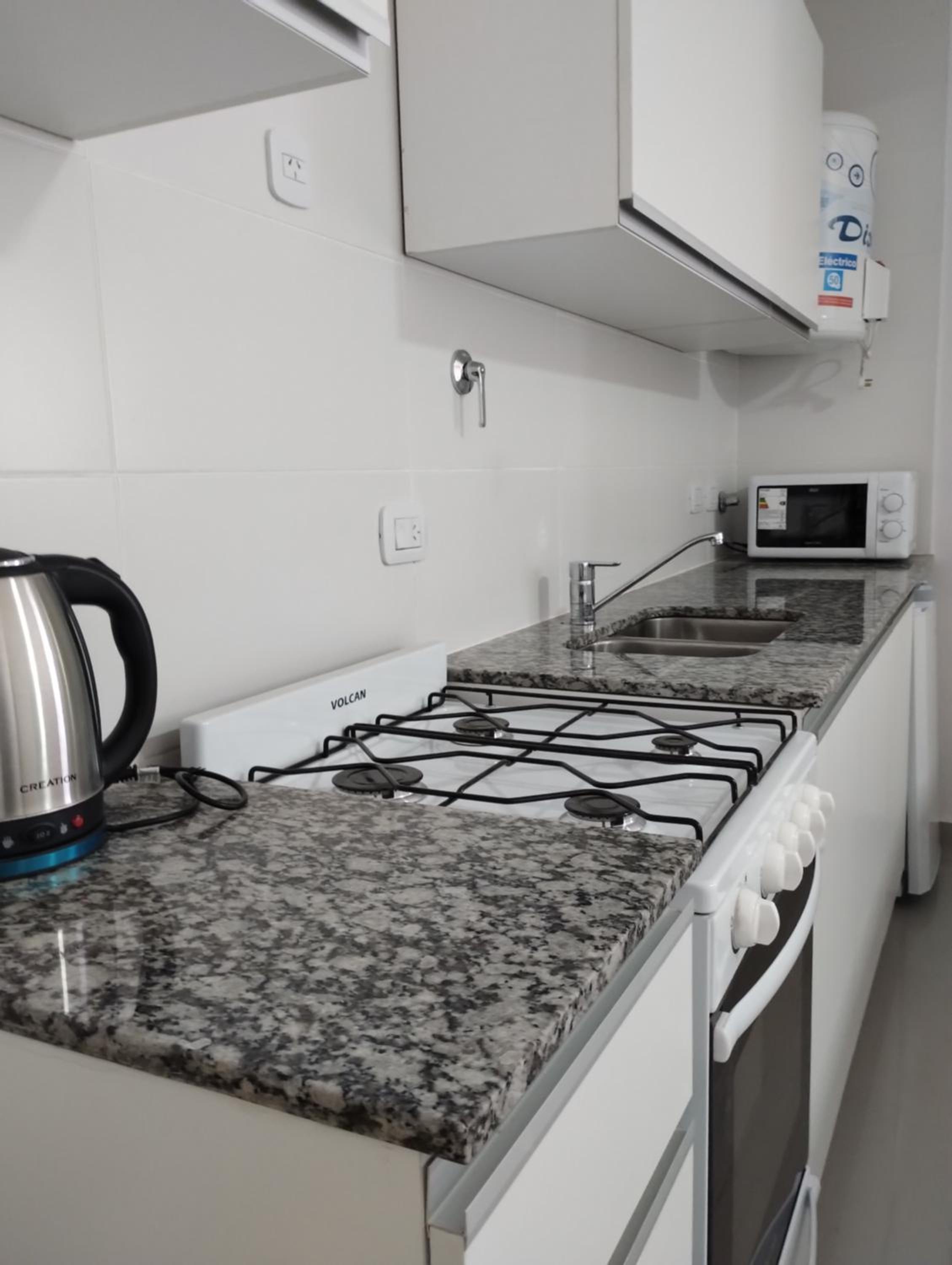2A - Departamento Amplio - excelente vista Y UBICACION- sin wifi